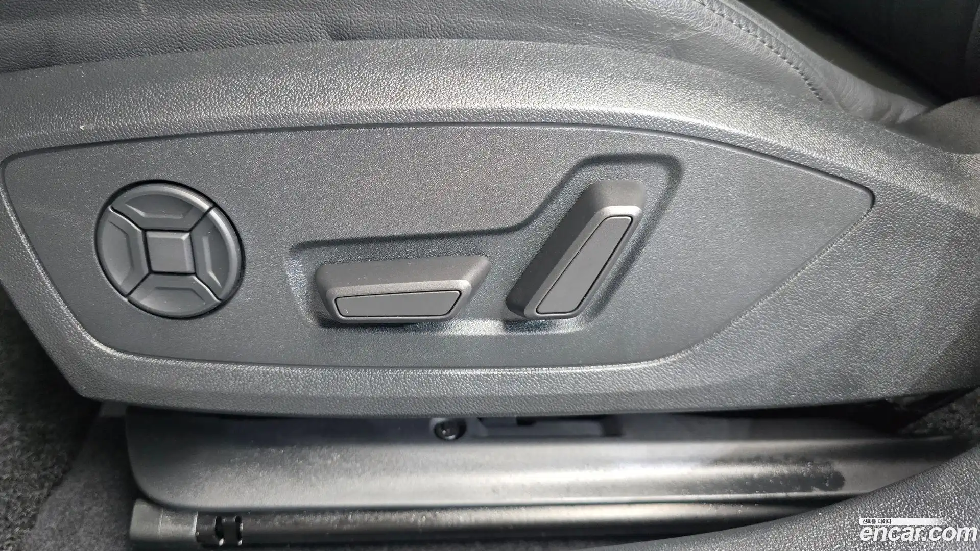 A3 Audi 2023.11-OPTION-044