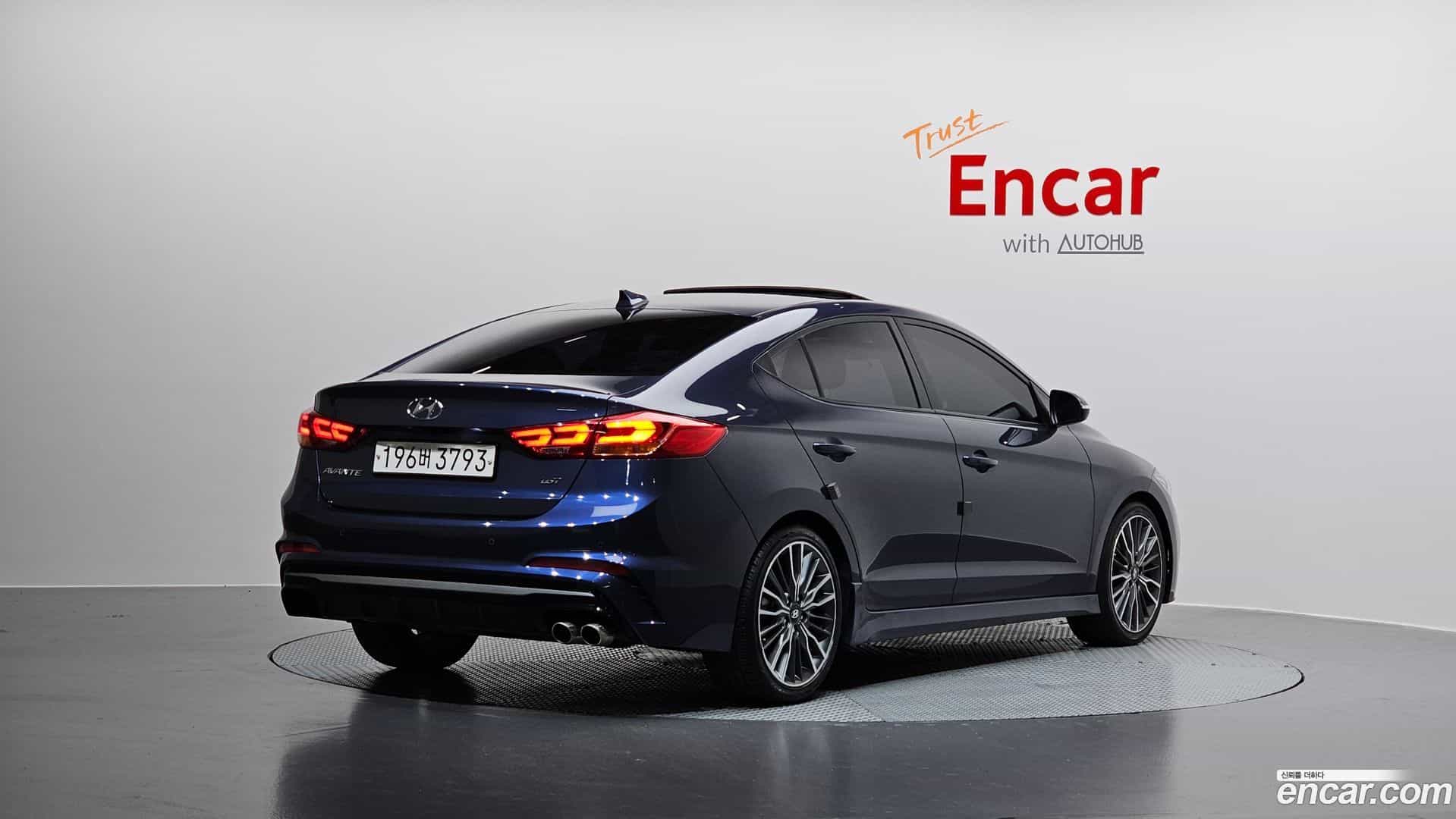 AVANTE Hyundai 2018.10-OUTER-002