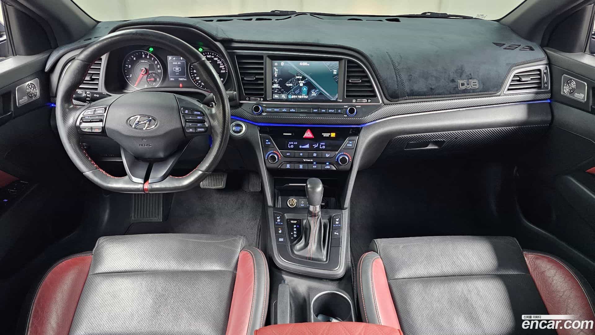 AVANTE Hyundai 2018.10-INNER-007