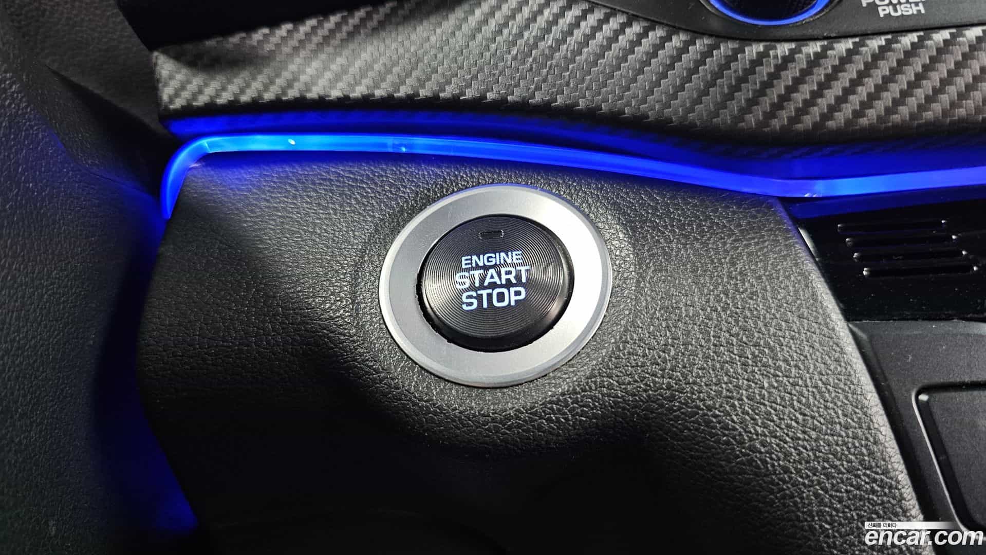 AVANTE Hyundai 2018.10-OPTION-040