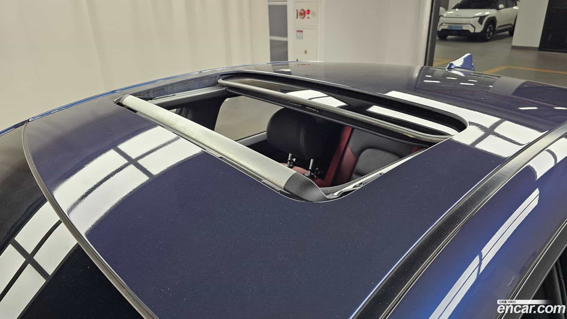 AVANTE Hyundai 2018.10-OPTION-042