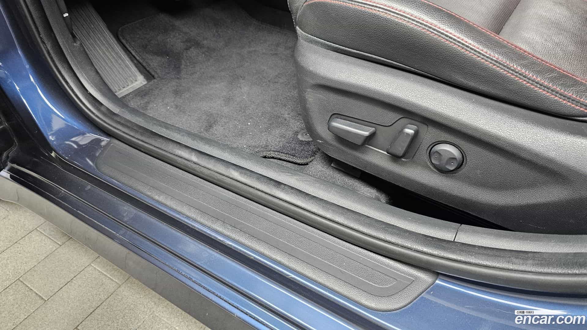 AVANTE Hyundai 2018.10-OPTION-044