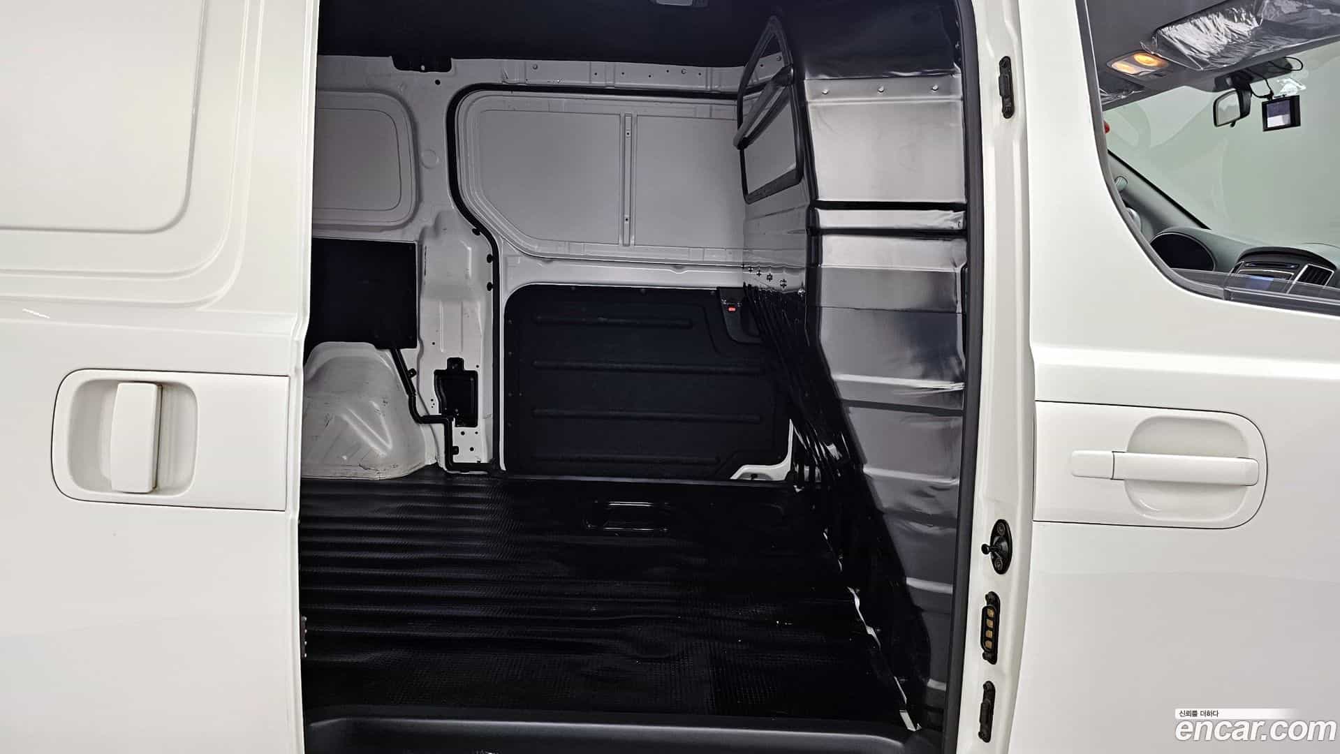 Starex Hyundai 2020.11-OPTION-017