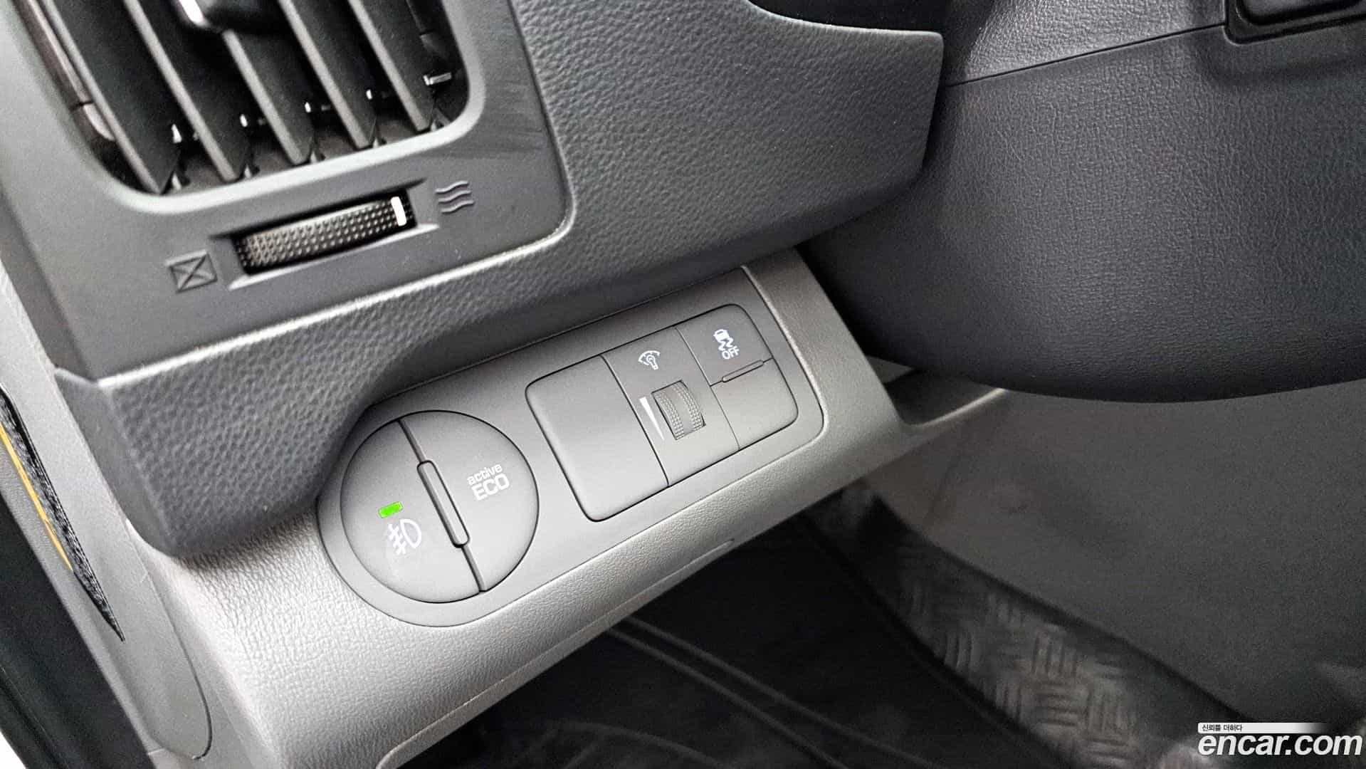 Starex Hyundai 2020.11-OPTION-022