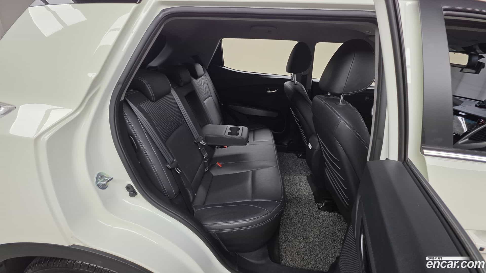 TIBOLI KG Mobility 2018.6-OPTION-023