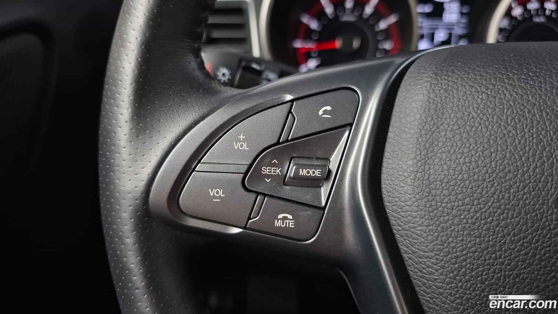 TIBOLI KG Mobility 2018.6-OPTION-043