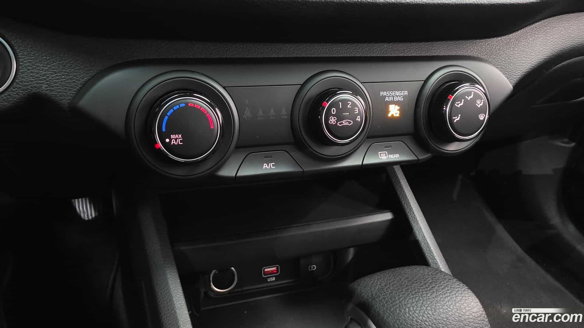 K3 Kia 2023.1-OPTION-024