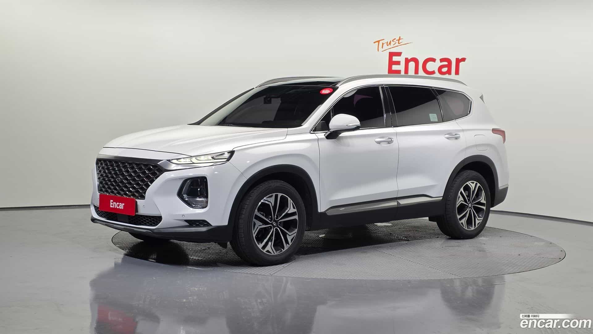 Santafe Hyundai 2018.9-OUTER-001