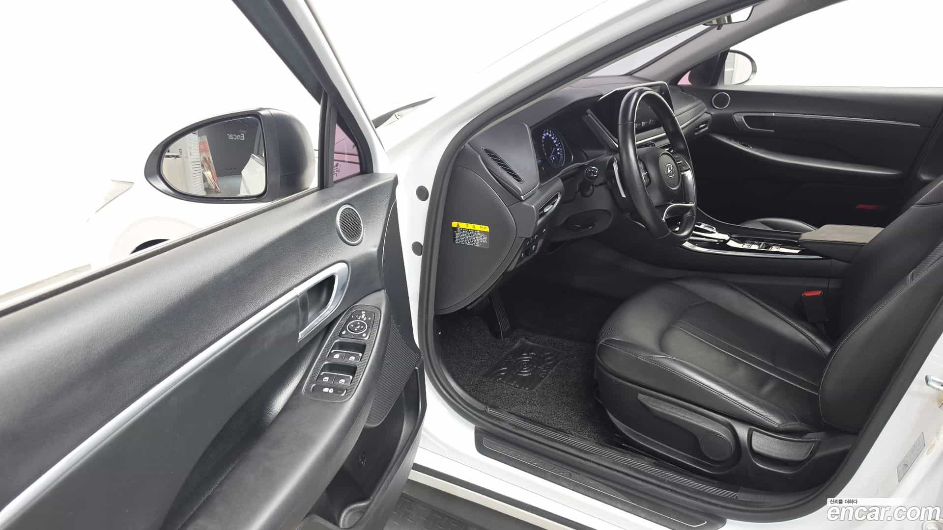 Sonata Hyundai 2019.4-INNER-010