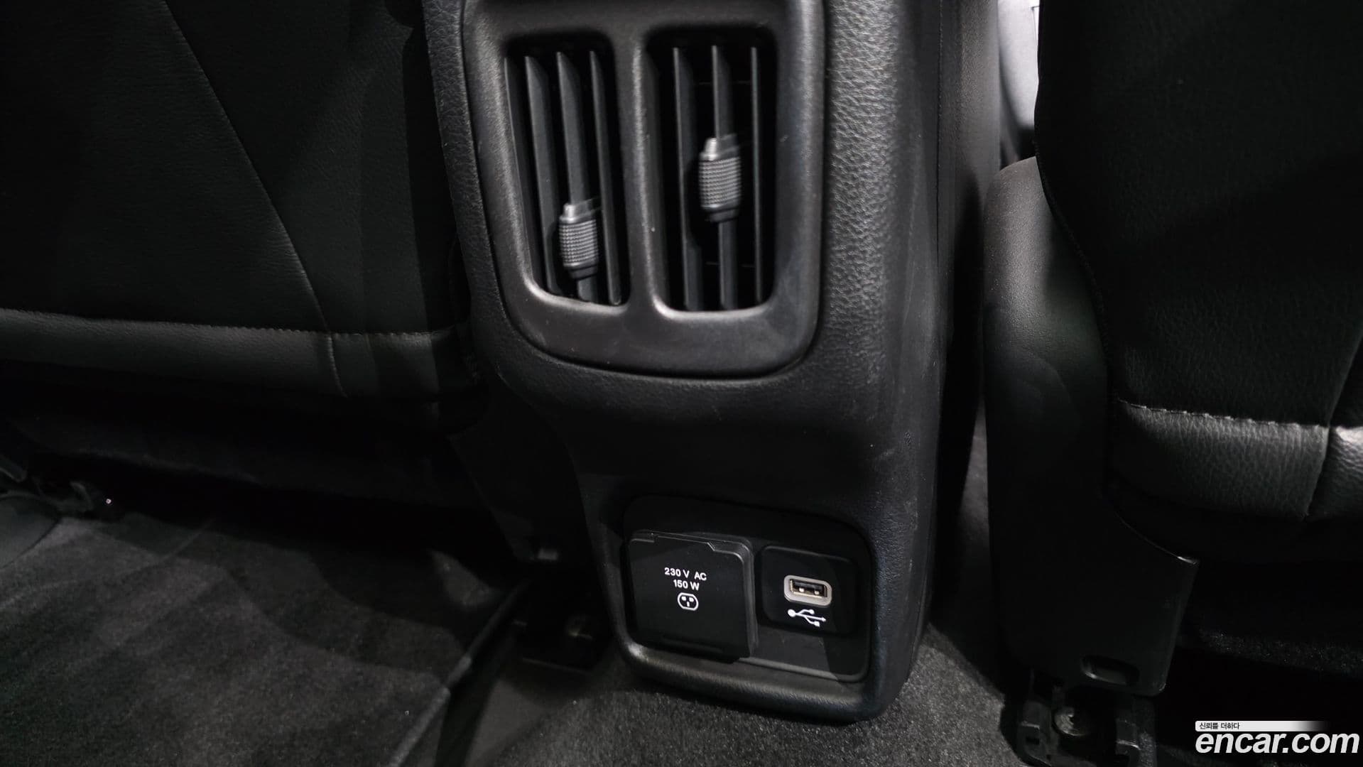 Main__Slider__Photo:Compass Jeep 2019.3-30