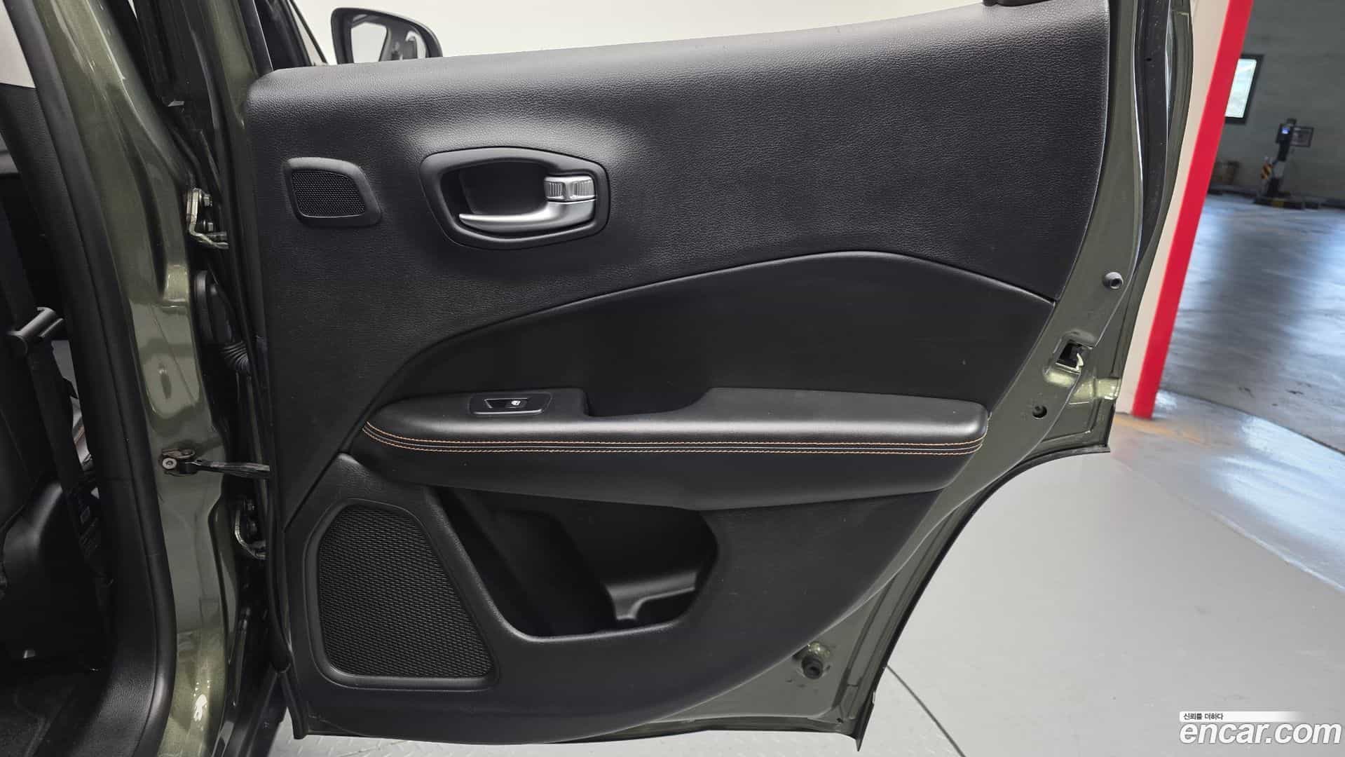 Compass Jeep 2019.3-OPTION-045