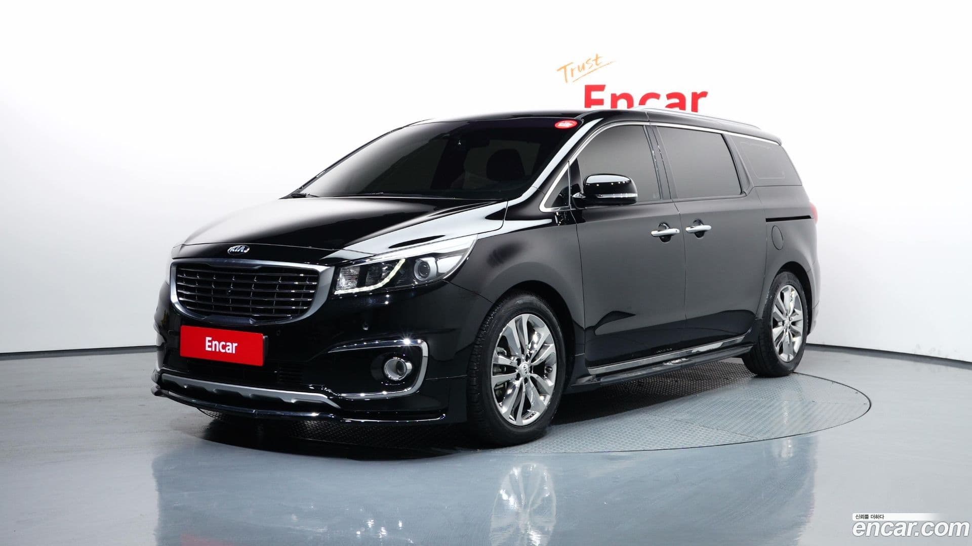 Main__Slider__Photo:Canival Kia 2017.0-0