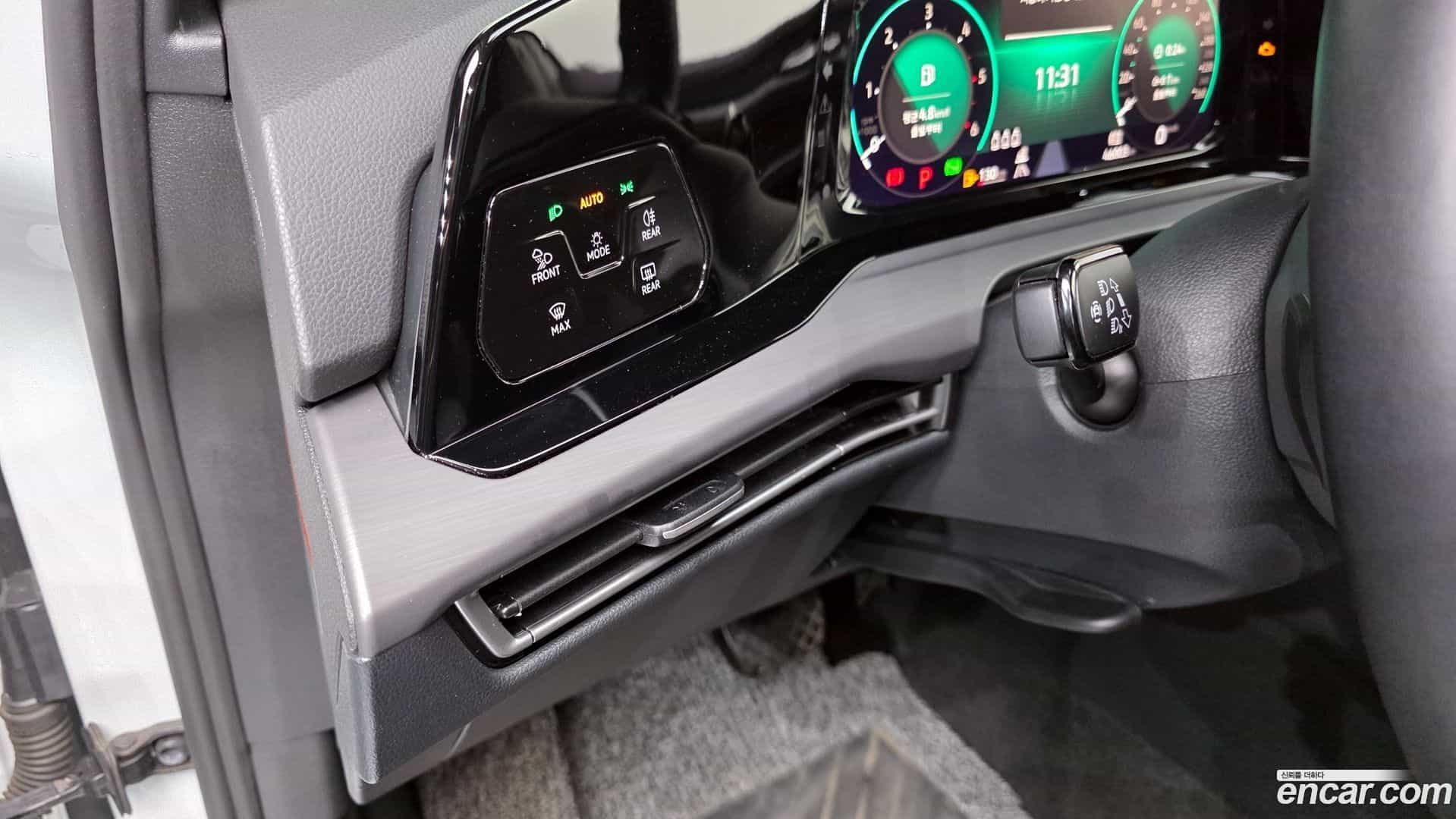 Golf Volkswagen 2024.1-OPTION-023