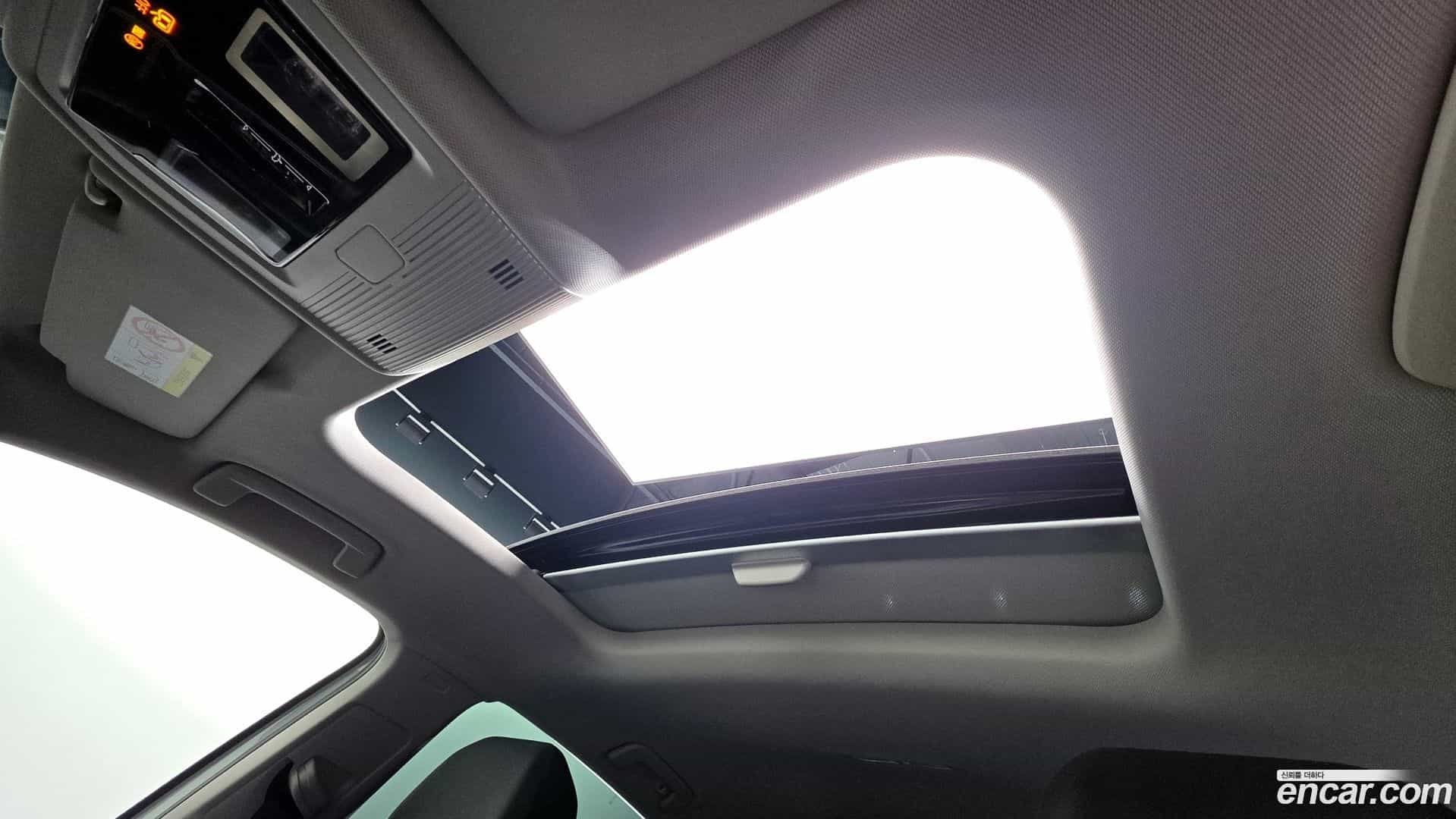Golf Volkswagen 2024.1-OPTION-046