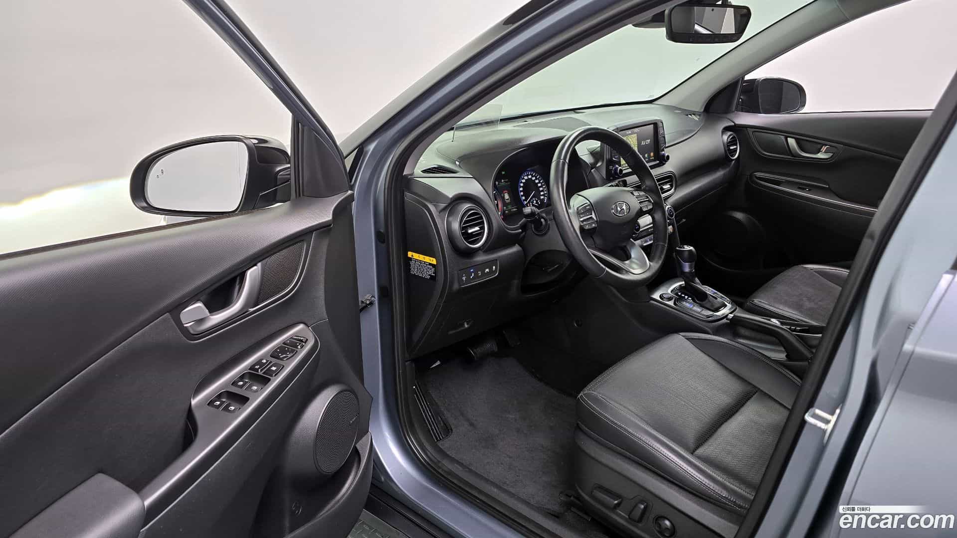 Kona Hyundai 2018.0-INNER-010