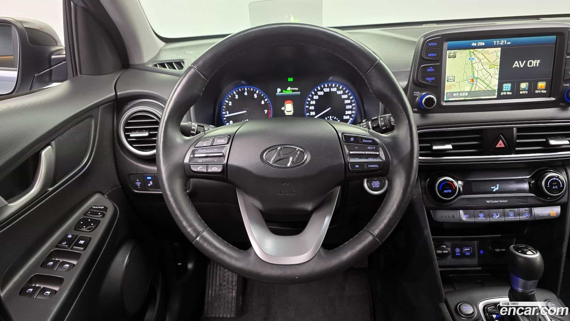 Kona Hyundai 2018.0-OPTION-017
