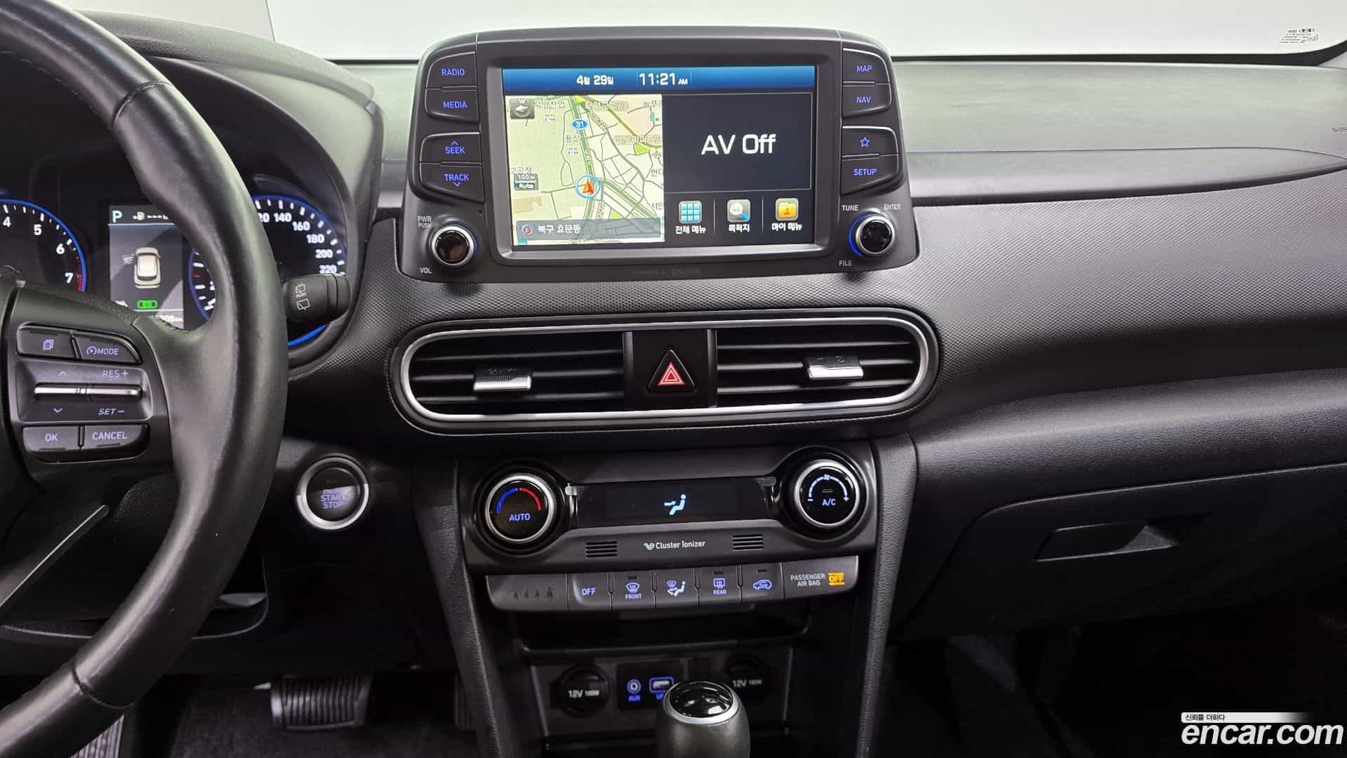 Kona Hyundai 2018.0-OPTION-018