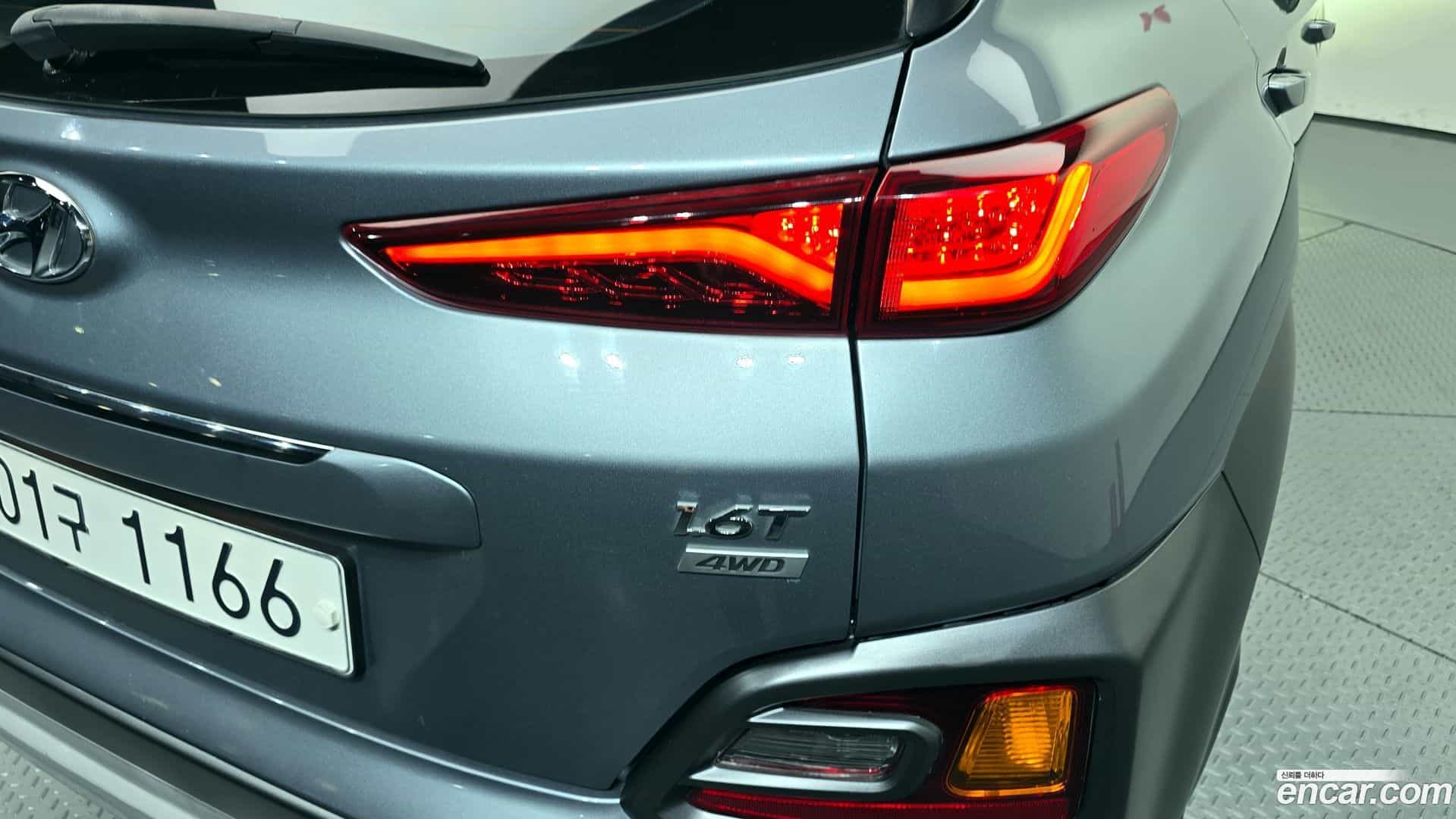 Kona Hyundai 2018.0-OUTER-033