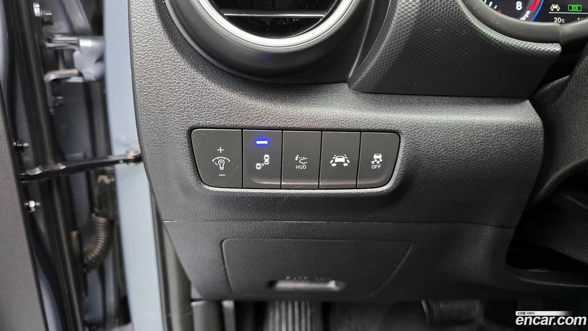 Kona Hyundai 2018.0-OPTION-041
