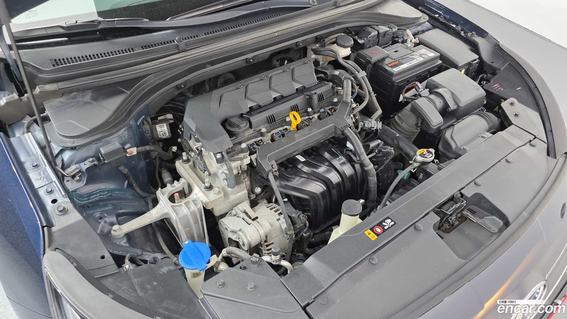 AVANTE Hyundai 2019.6-OUTER-006