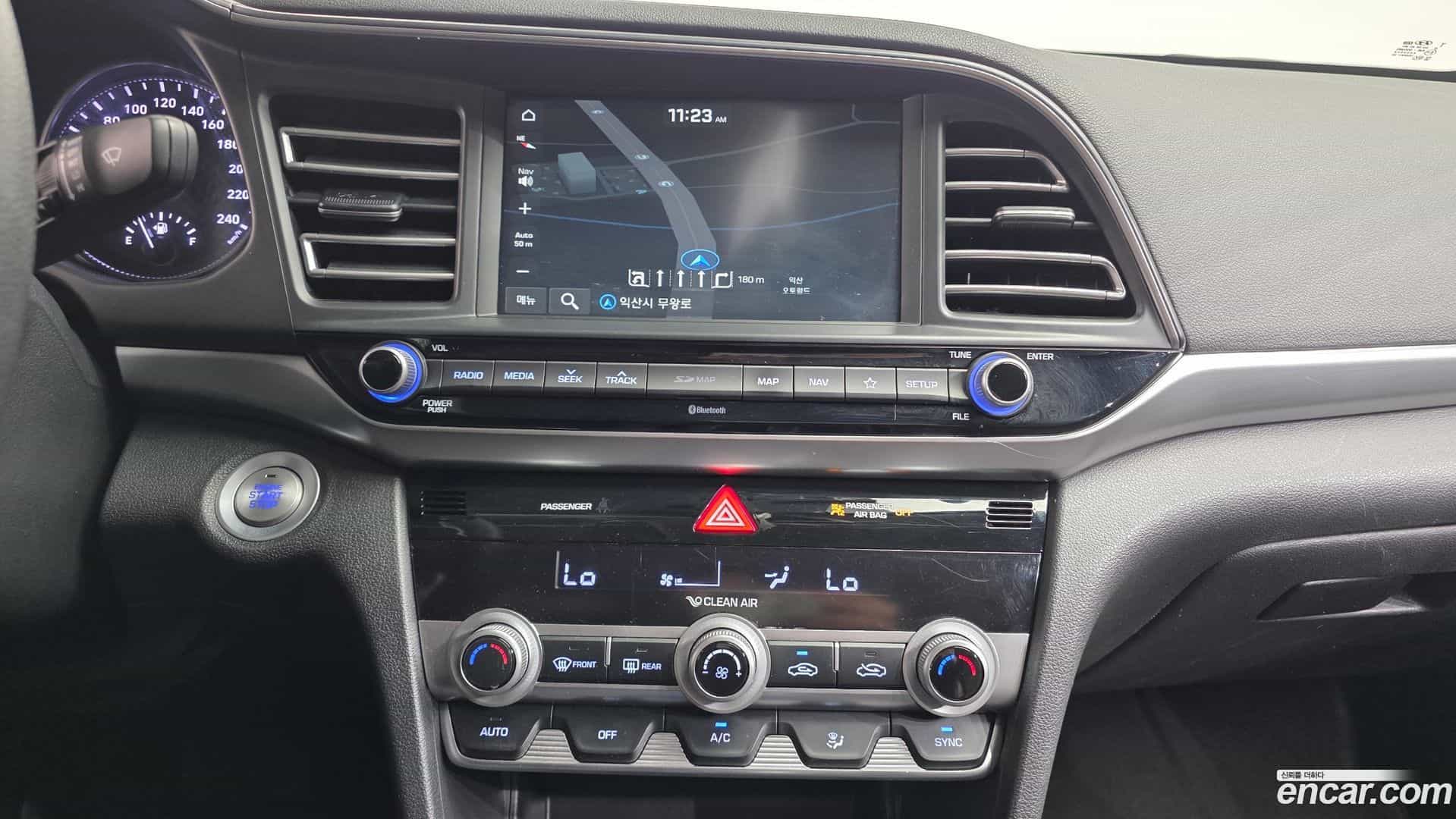 AVANTE Hyundai 2019.6-OPTION-019