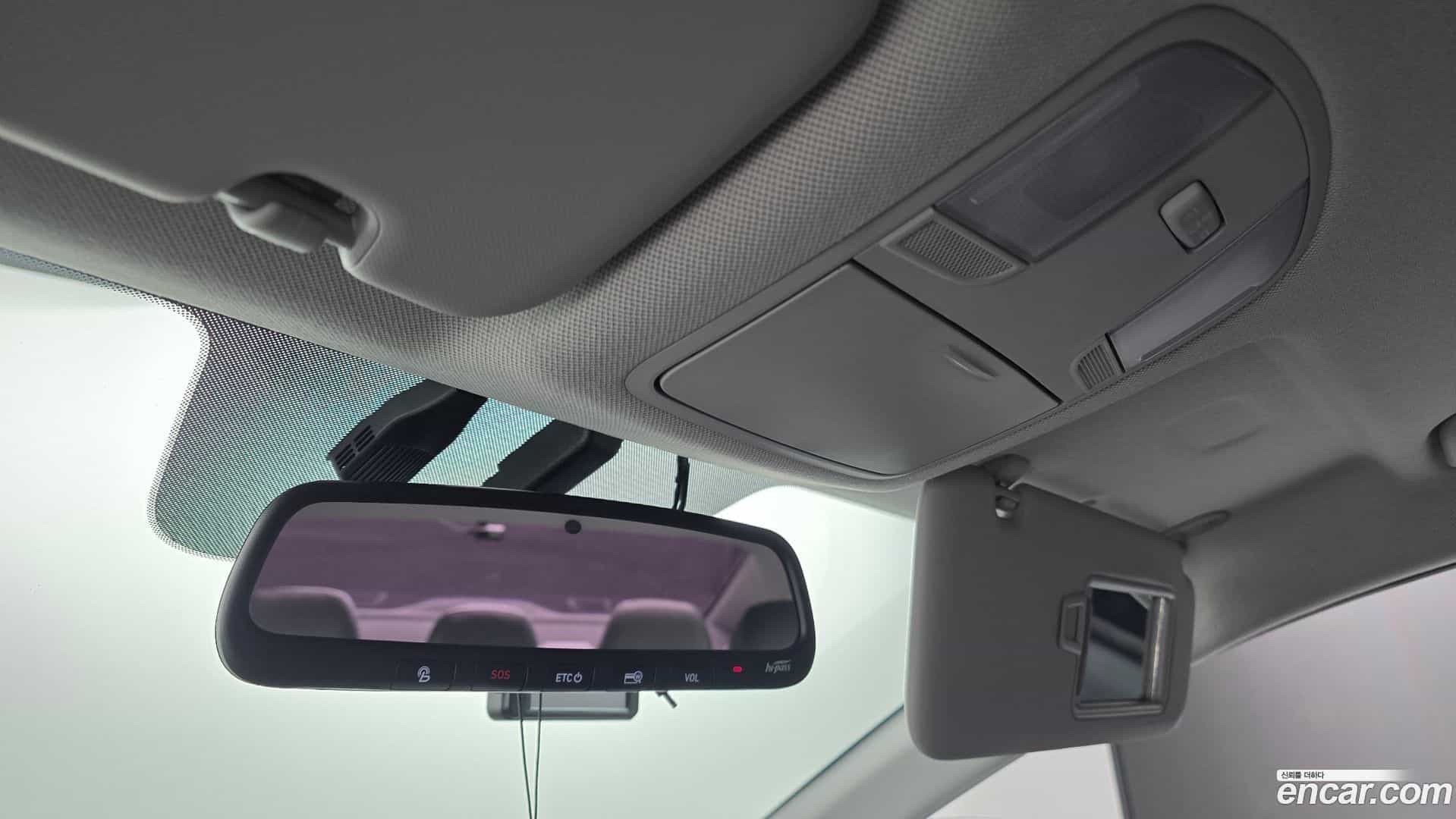 AVANTE Hyundai 2019.6-OPTION-021