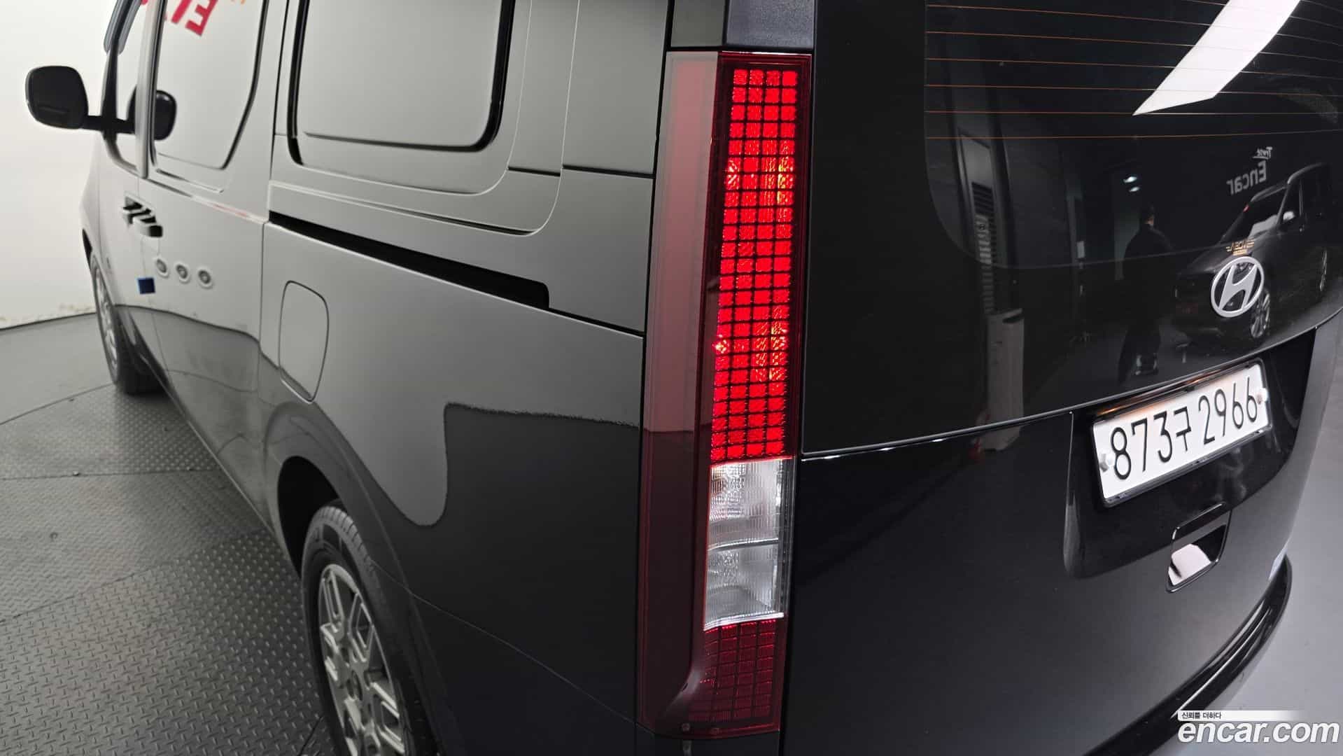 Staria Hyundai 2025.9-OUTER-033