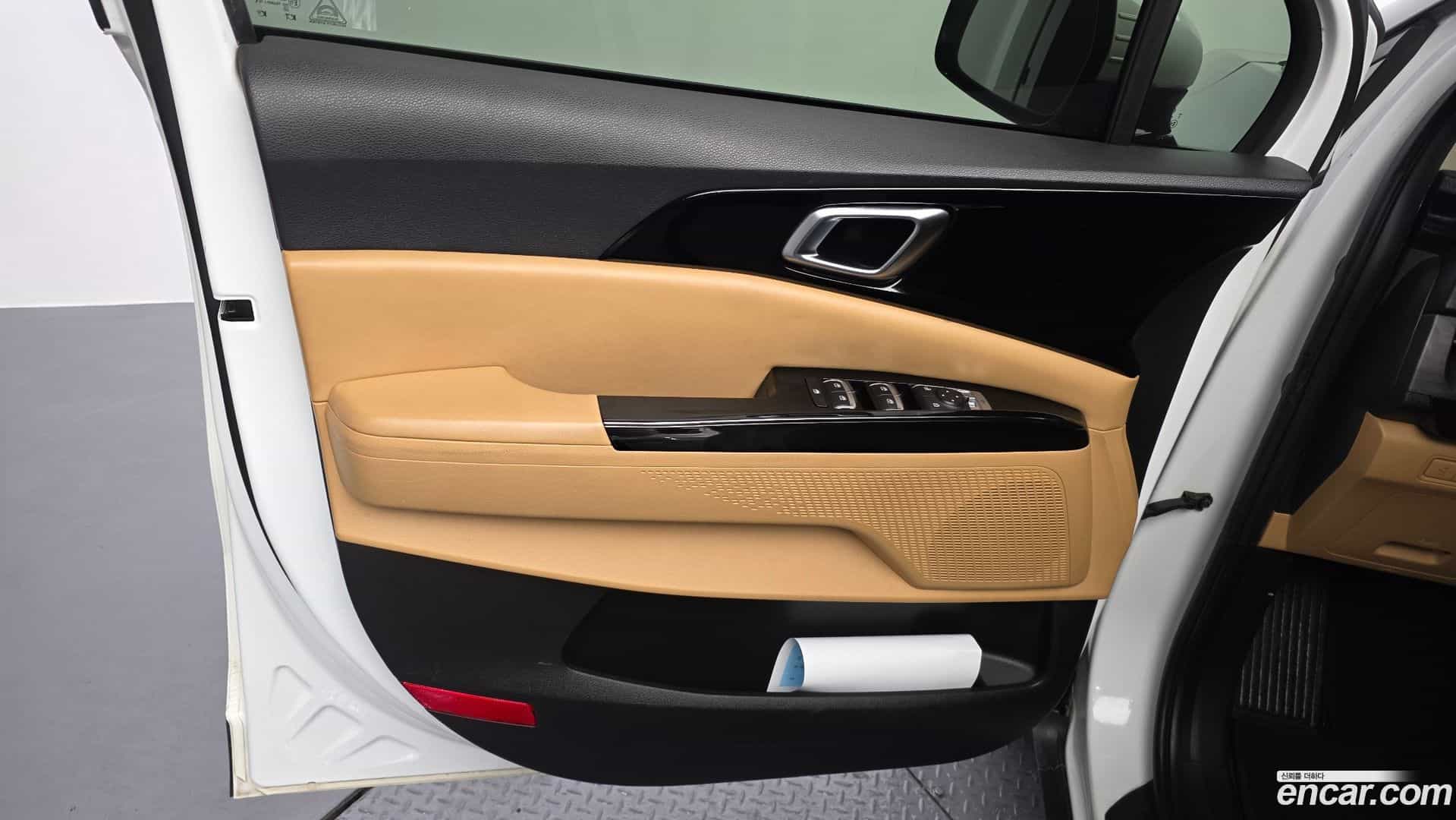 Canival Kia 2021.2-INNER-035