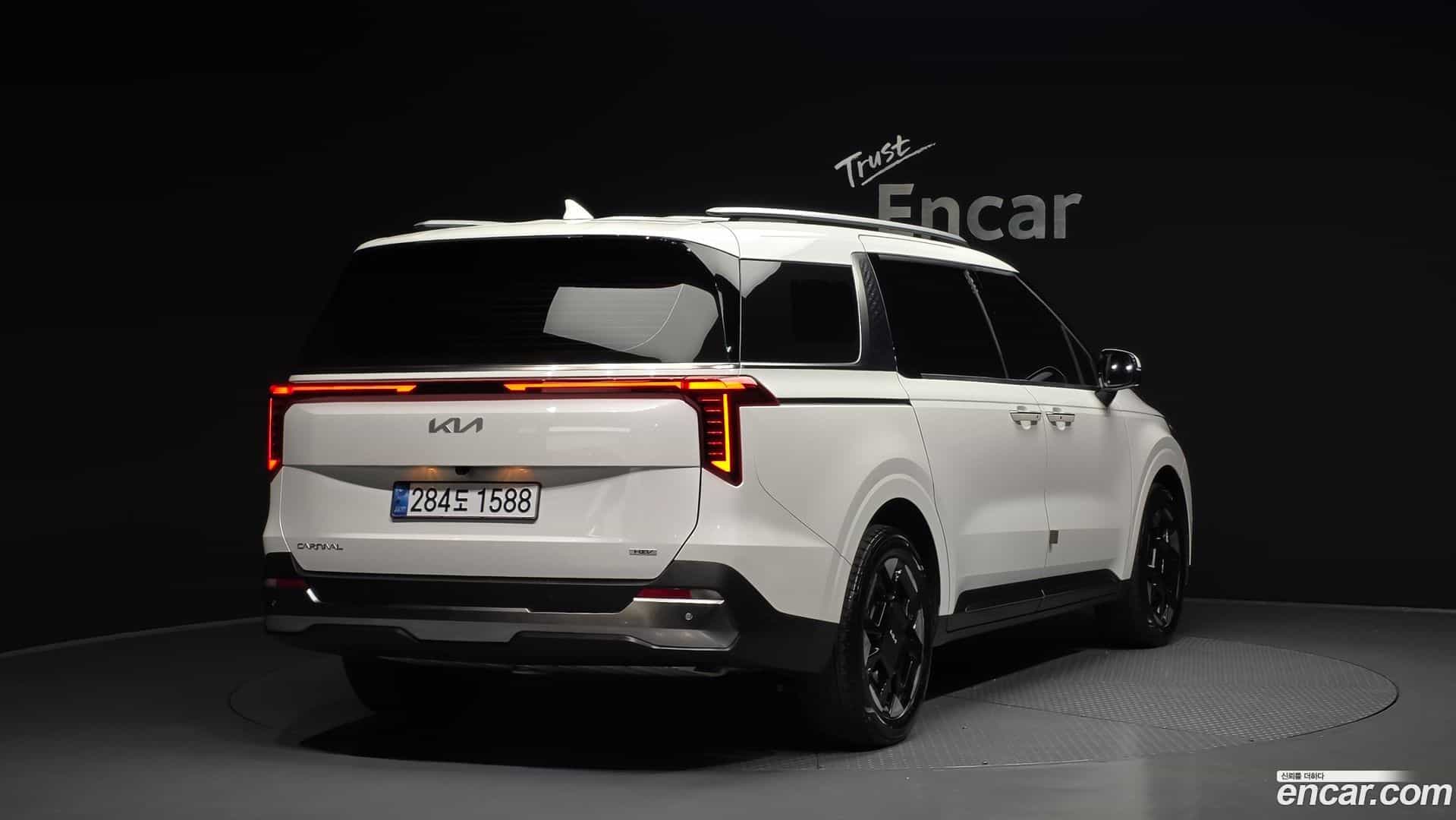Canival Kia 2024.4-OUTER-002