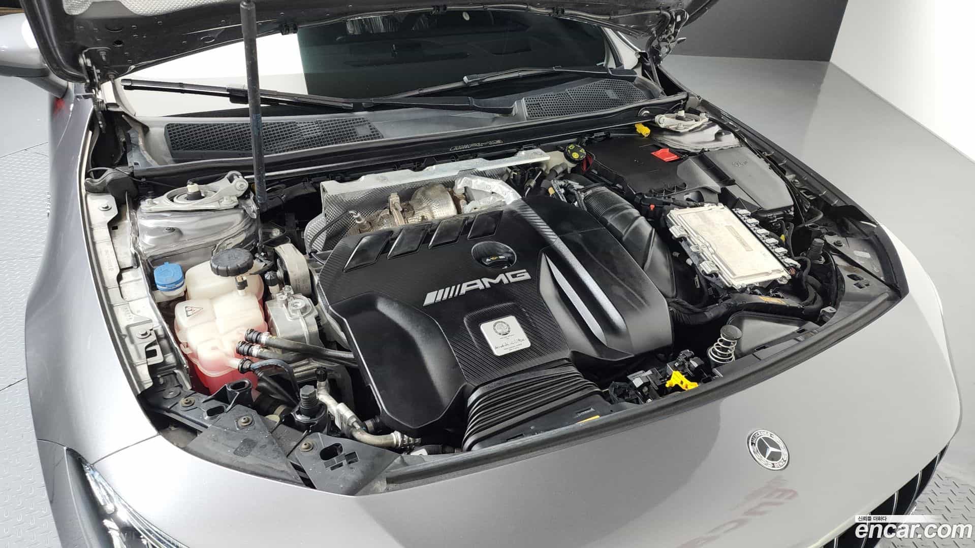 CLA-Class Mercedes-Benz 2021.8-OUTER-006