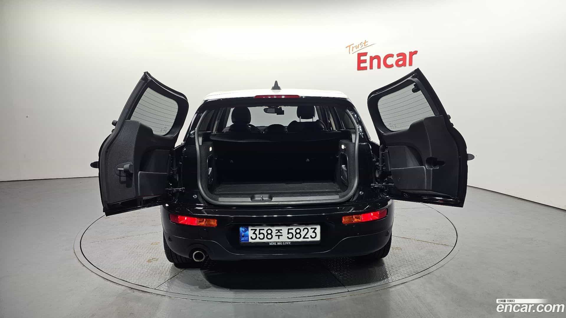 Clubman Mini 2023.4-OPTION-045