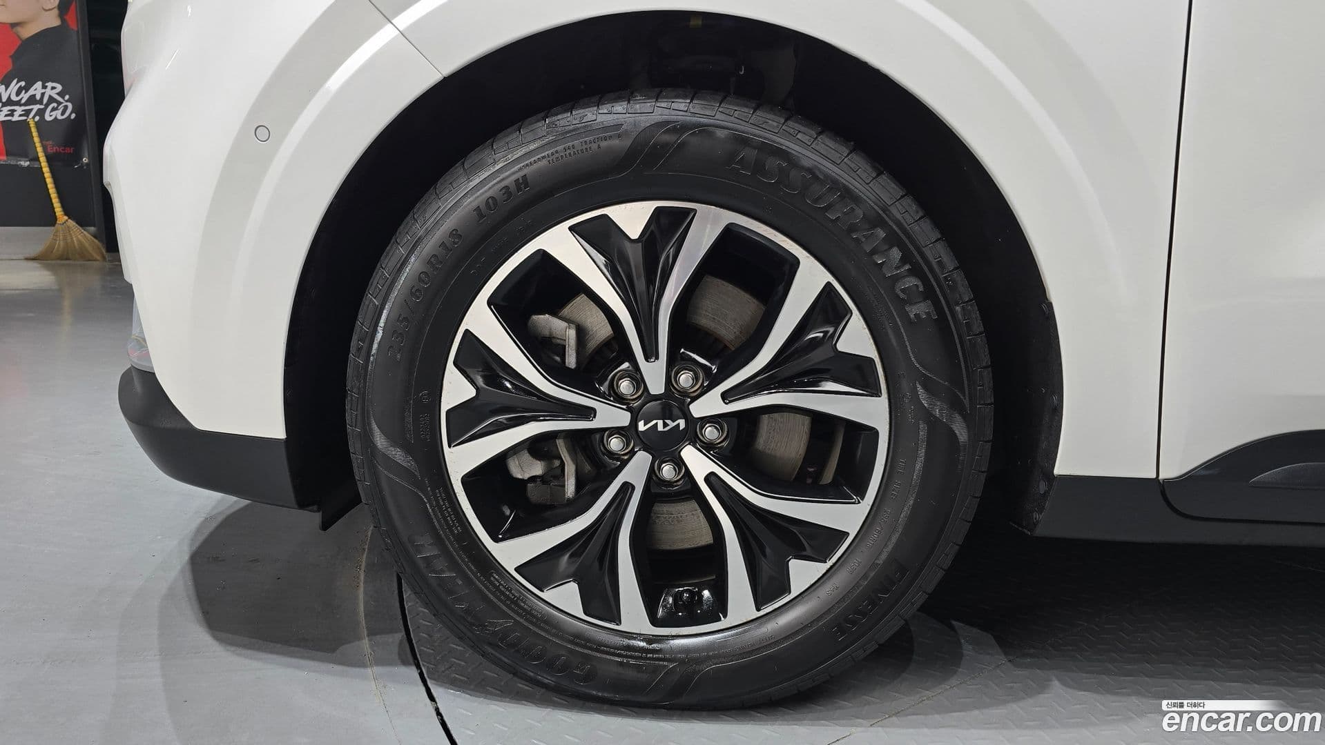 Main__Slider__Photo:Canival Kia 2022.5-4