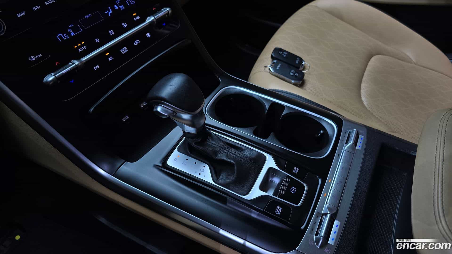 Canival Kia 2022.5-INNER-009