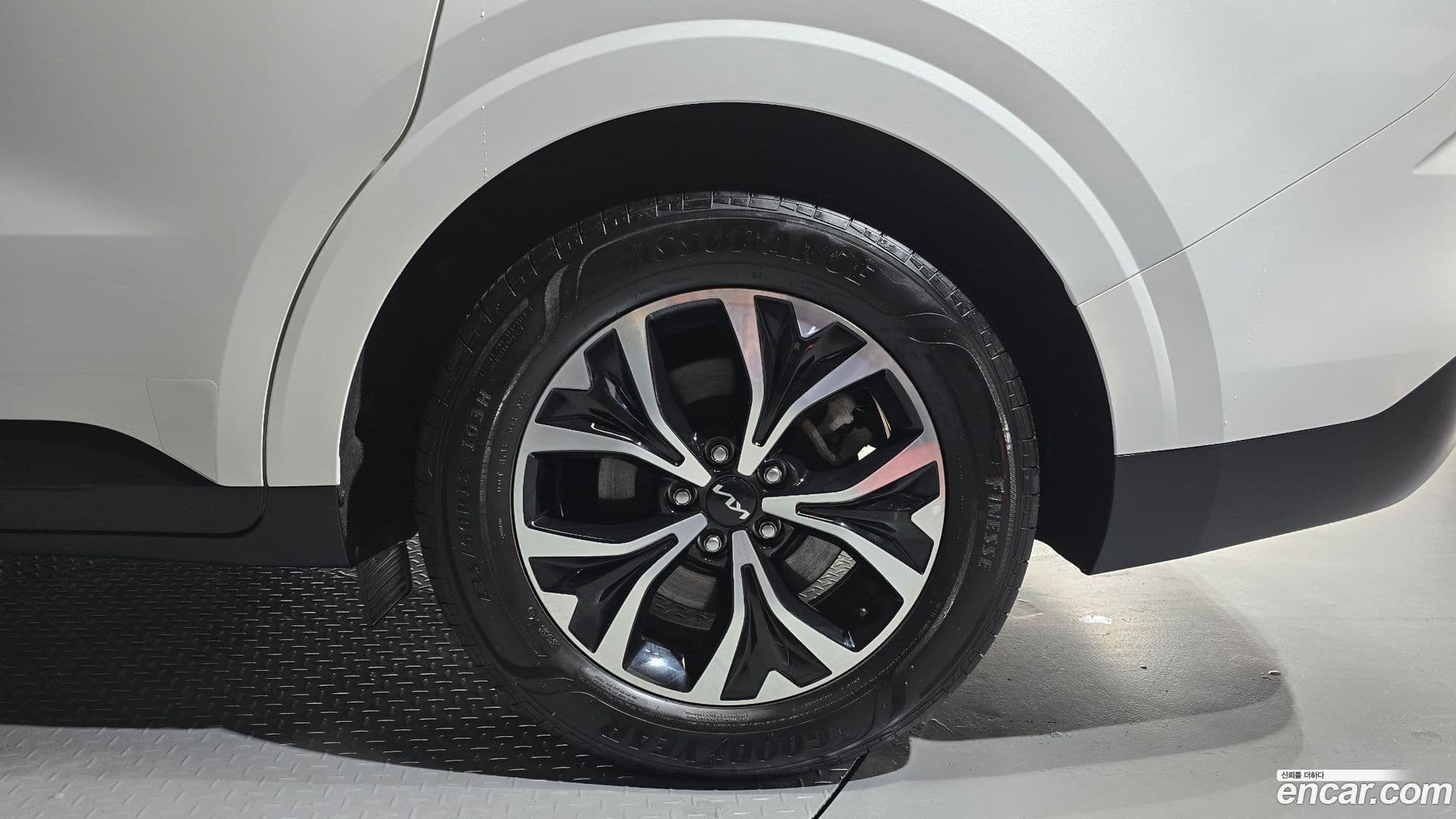 Main__Slider__Photo:Canival Kia 2022.5-20