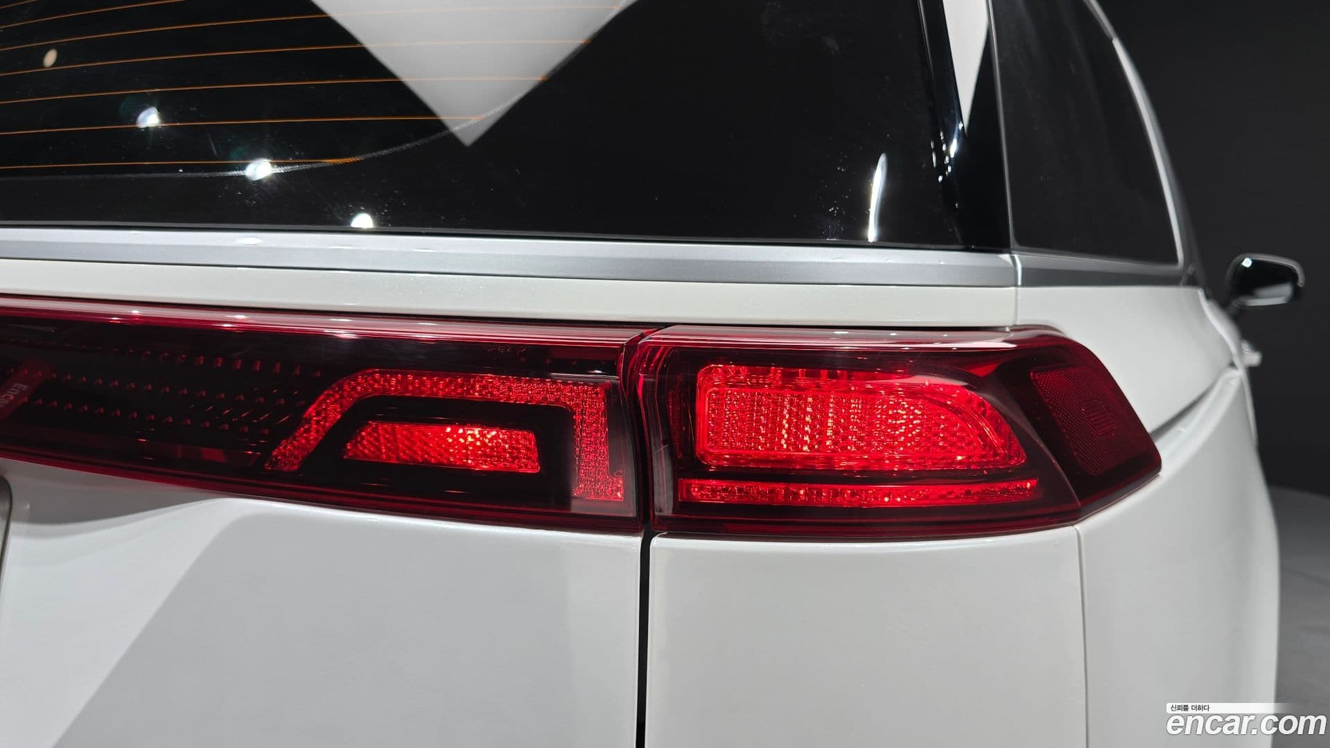 Main__Slider__Photo:Canival Kia 2022.5-22
