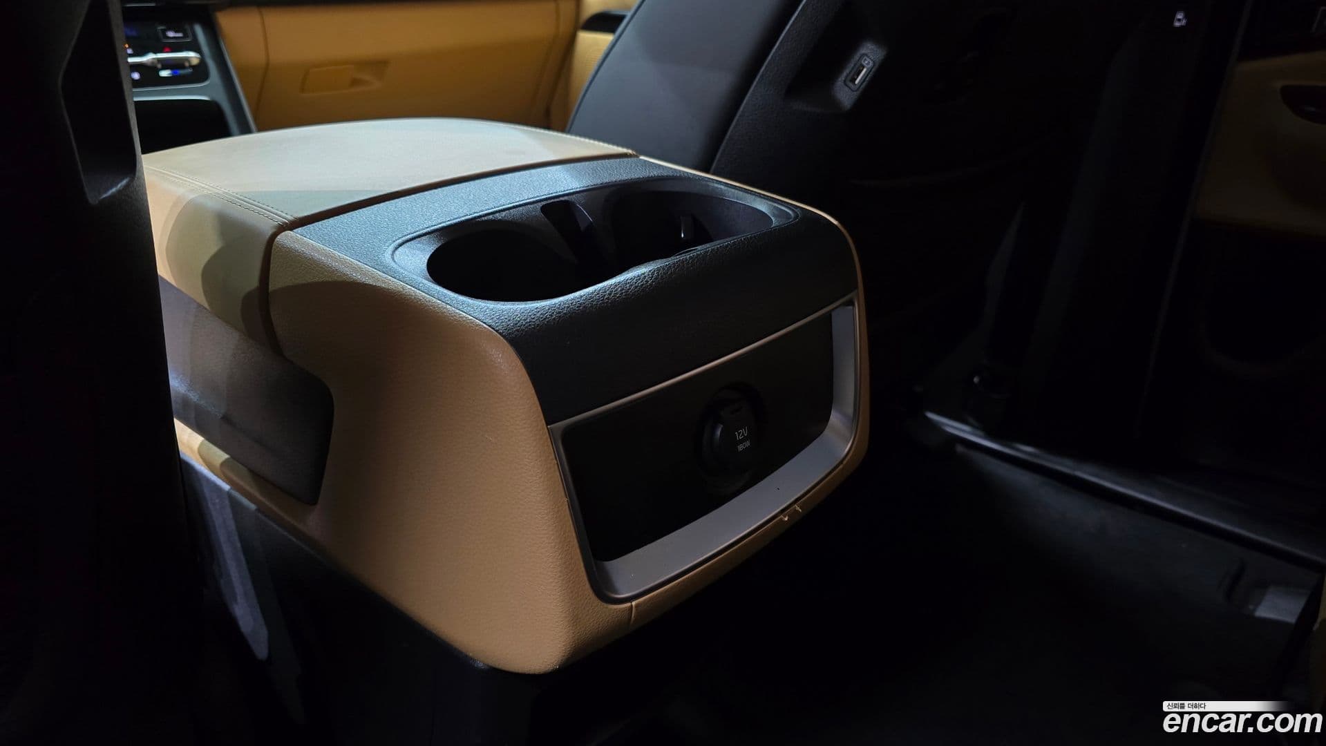 Main__Slider__Photo:Canival Kia 2022.5-30