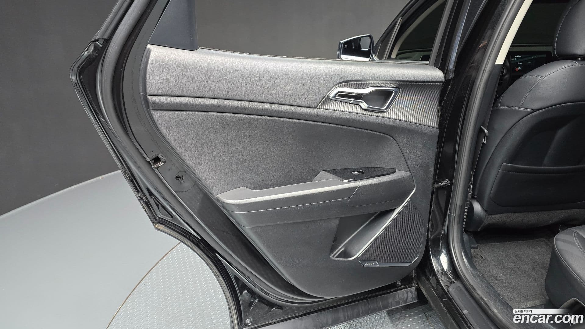 Main__Slider__Photo:Sportage Kia 2024.2-24
