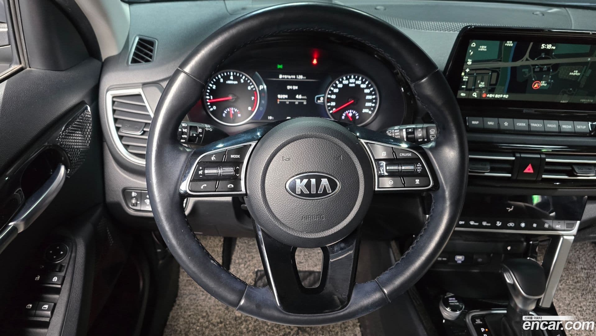 Main__Slider__Photo:Seltos Kia 2021.2-11