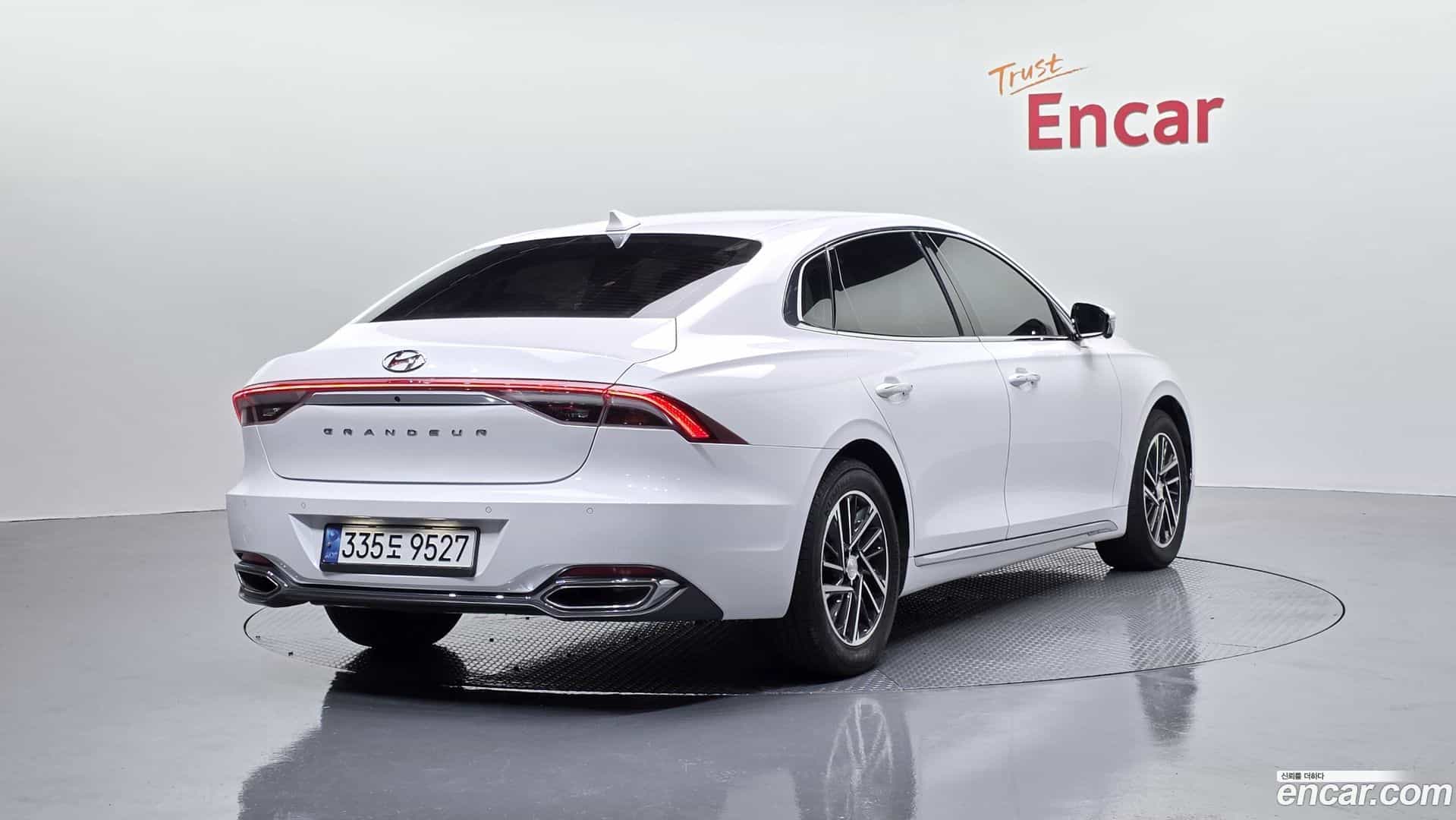 Grandeur Hyundai 2020.10-OUTER-002