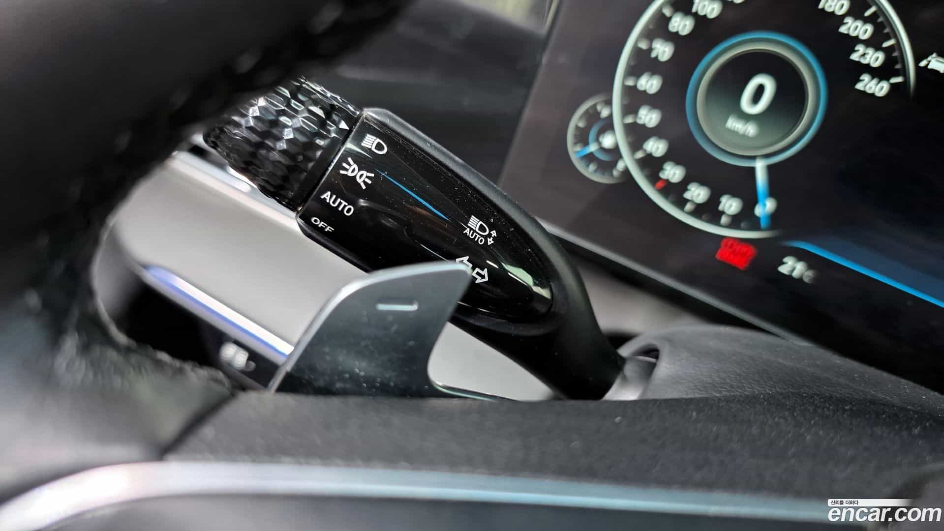 Grandeur Hyundai 2020.10-OPTION-023