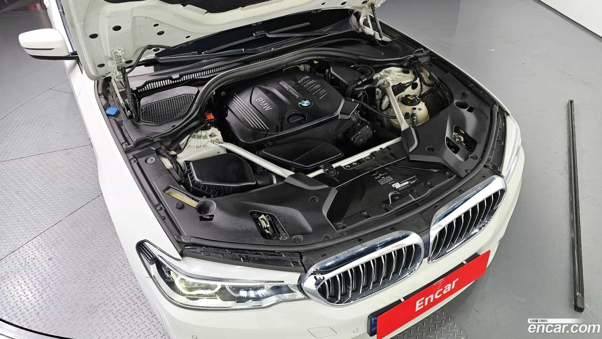 5-Series BMW 2018.5-OUTER-006