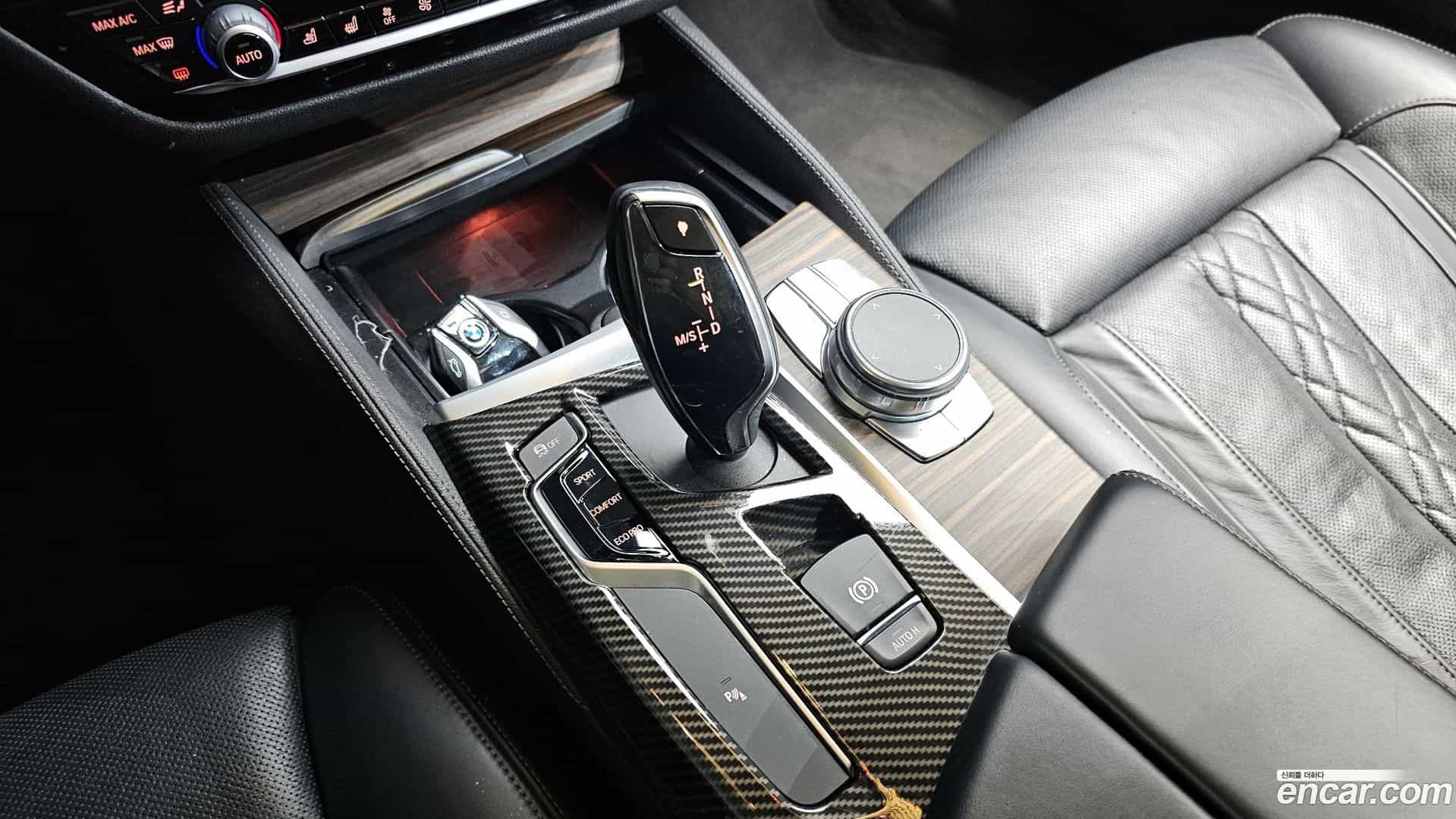 5-Series BMW 2018.5-INNER-009