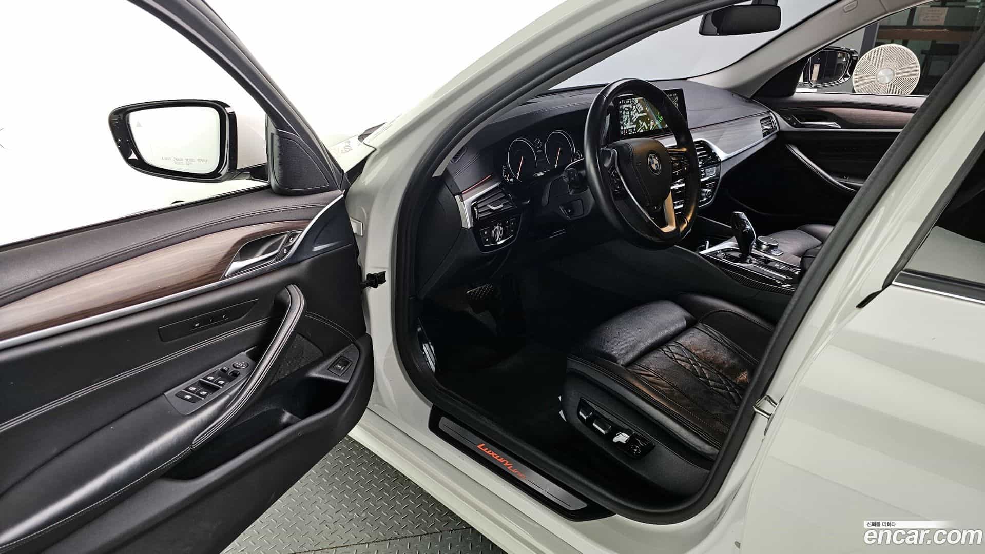 5-Series BMW 2018.5-INNER-010