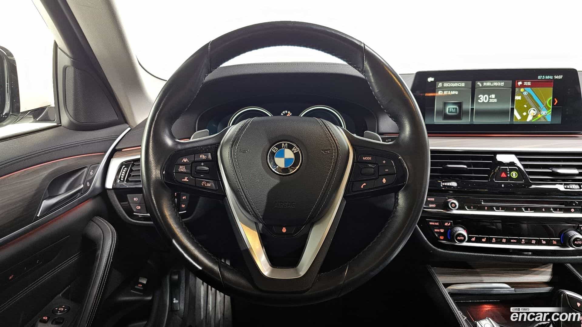 5-Series BMW 2018.5-OPTION-016