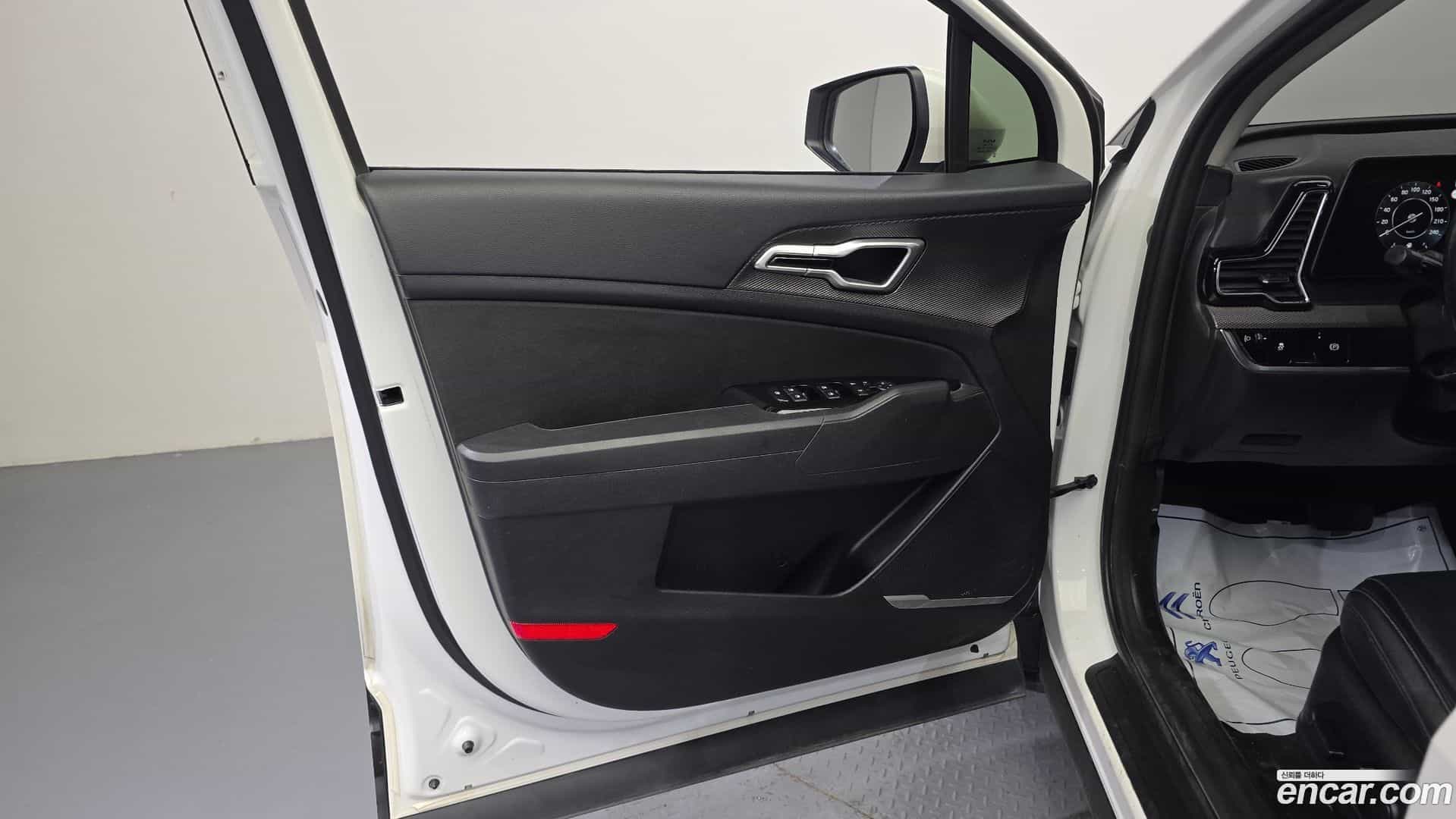 Sportage Kia 2022.2-INNER-034