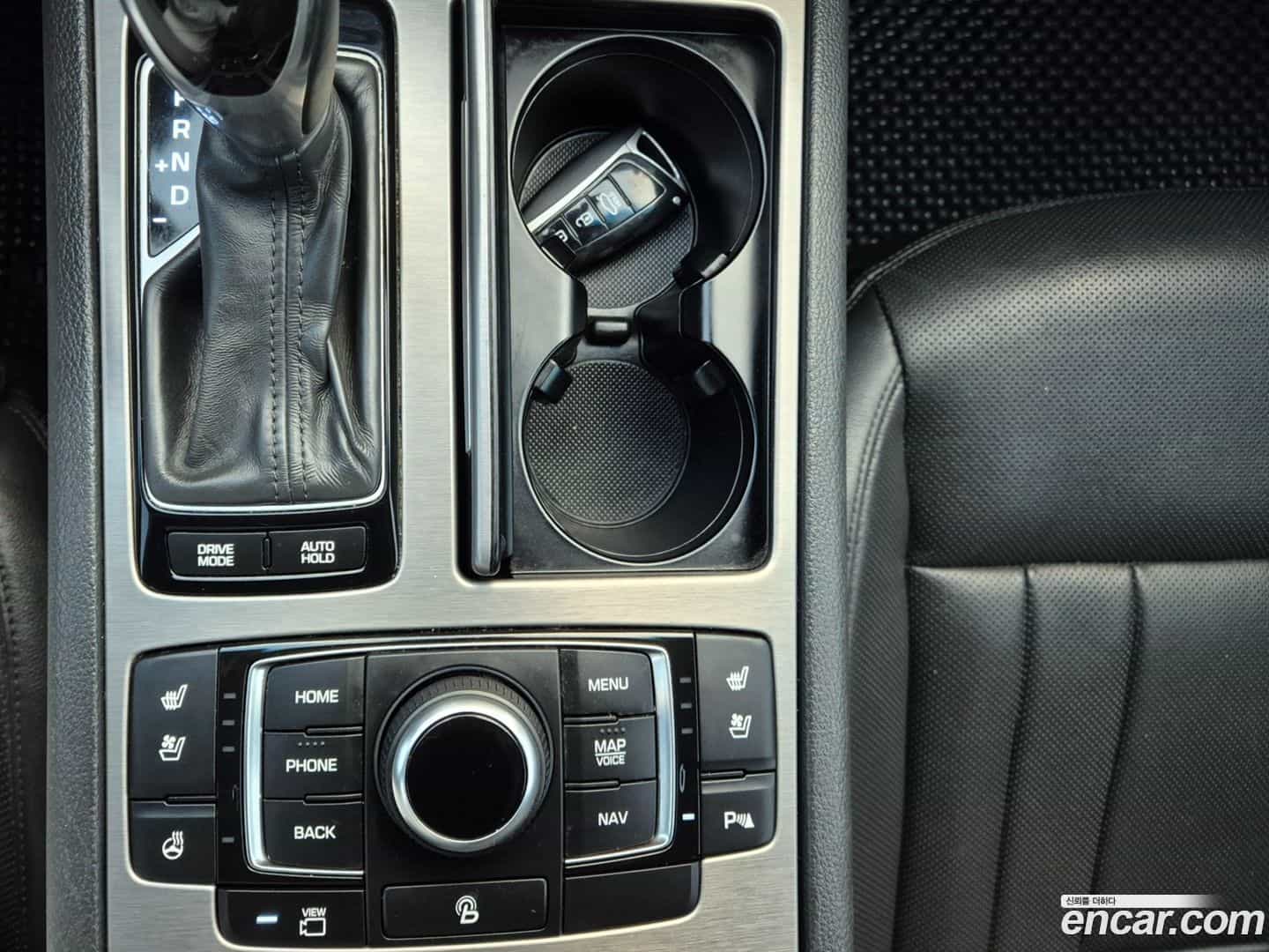 Genesis Hyundai 2015.5-INNER-009