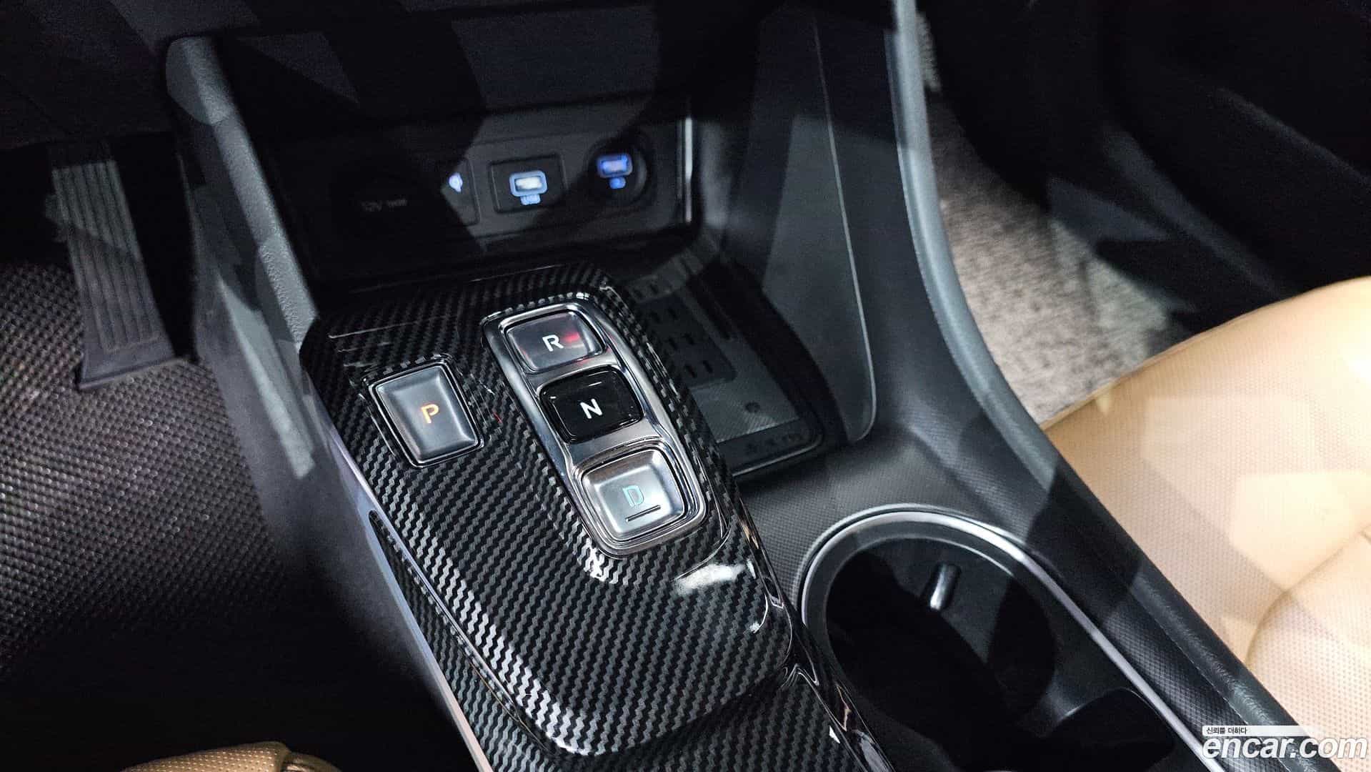 Sonata Hyundai 2020.2-INNER-009