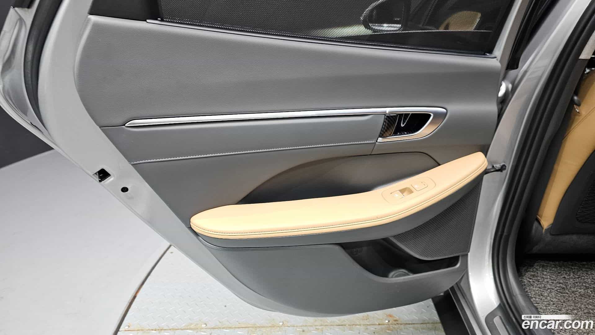 Sonata Hyundai 2020.2-INNER-035
