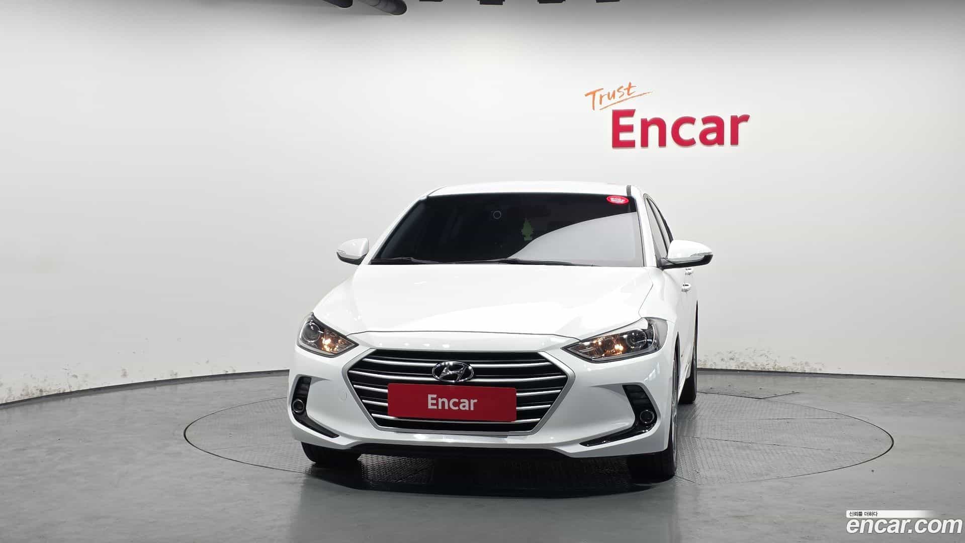 AVANTE Hyundai 2017.10-OUTER-003