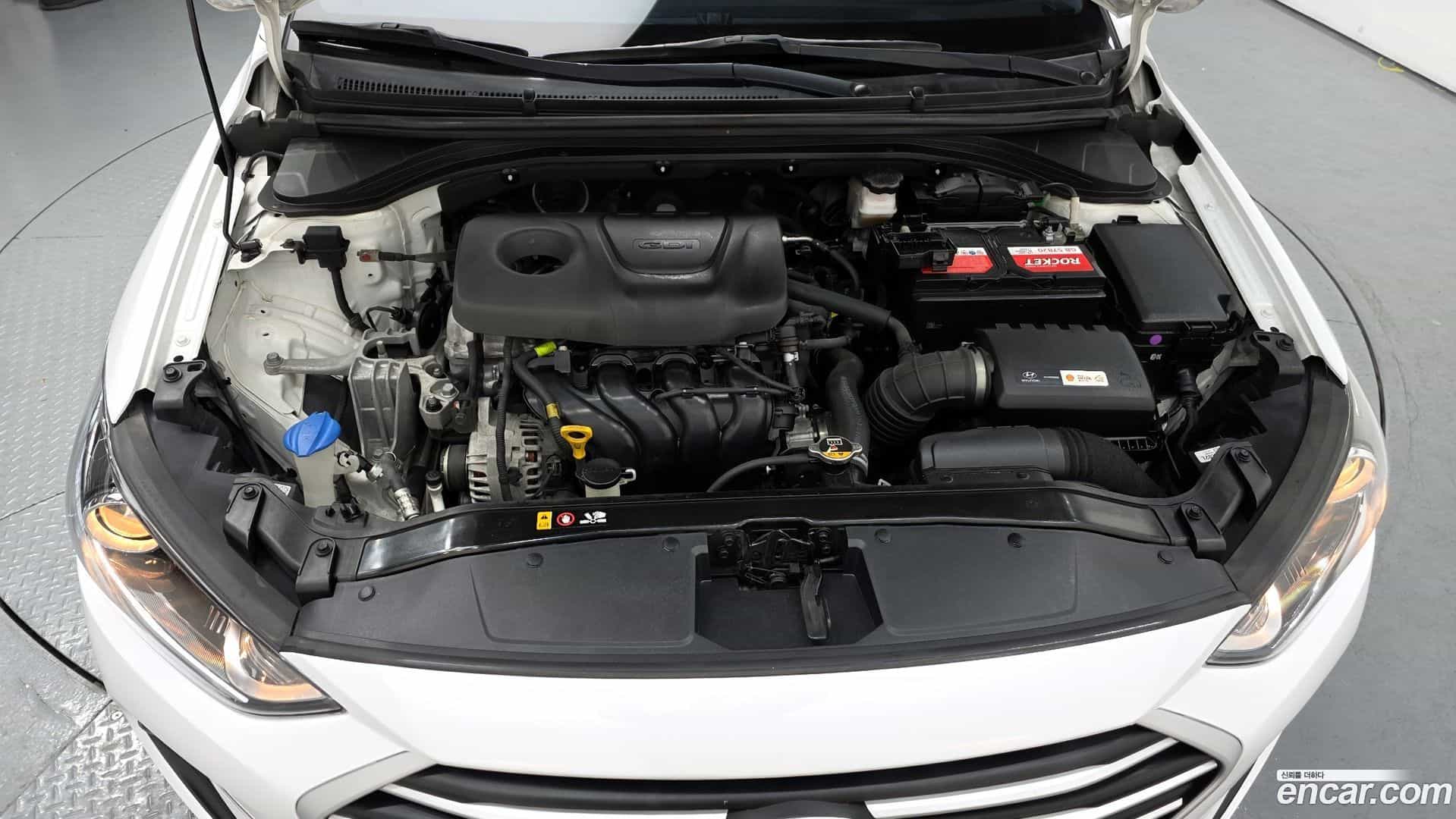 AVANTE Hyundai 2017.10-OUTER-006